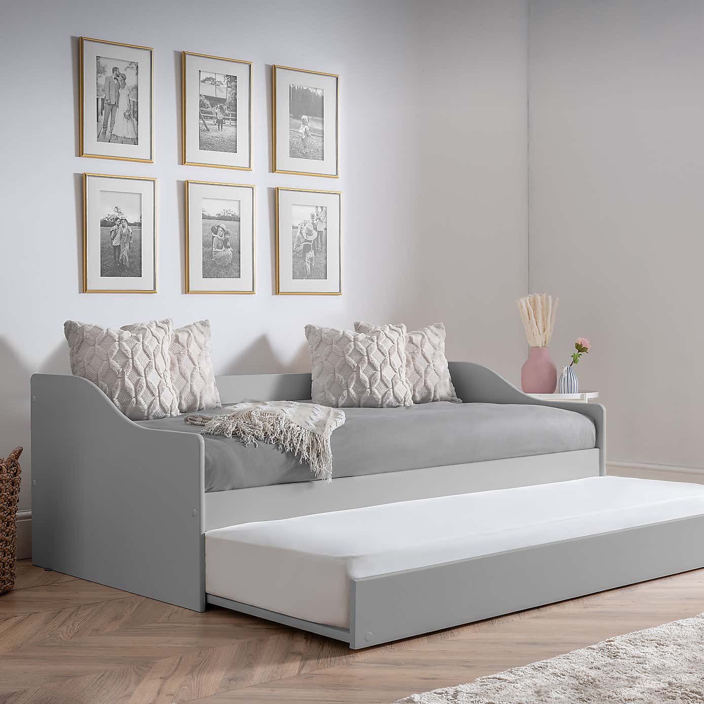 Elba Daybed