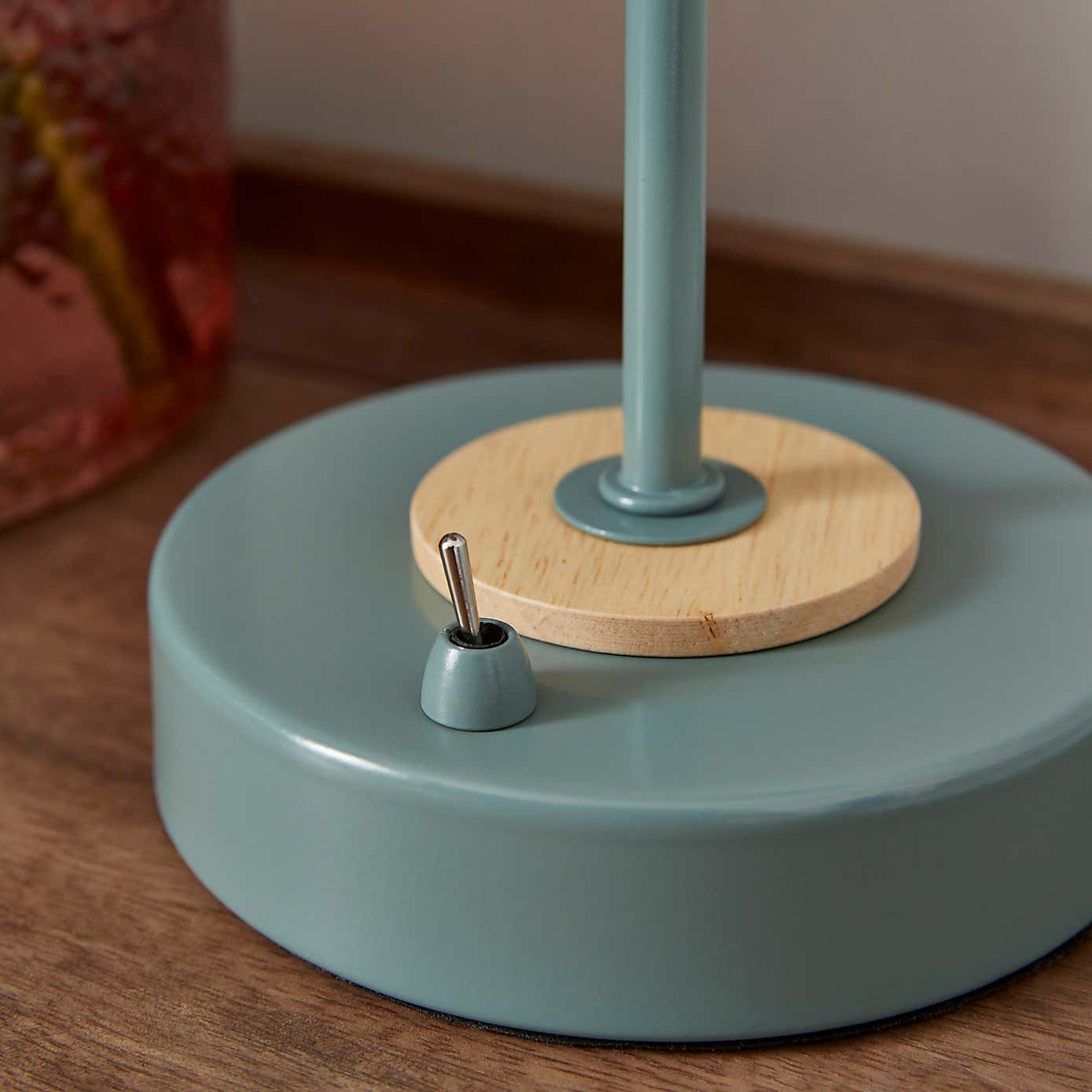 Remi Rechargeable Table Lamp