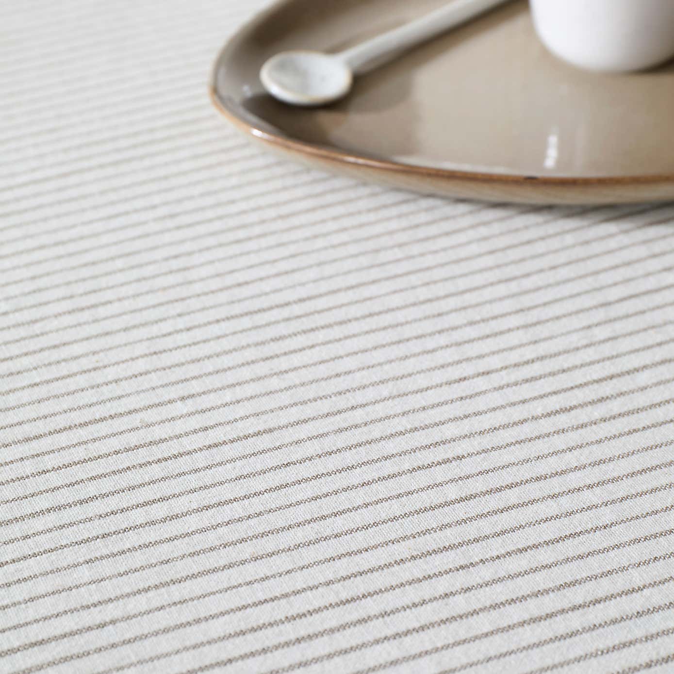 Country Natural Cotton Tablecloth