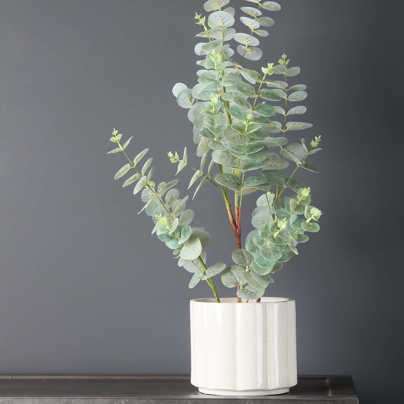 Cream Speckle Wide Ribbed Planter 14cm x 16cm