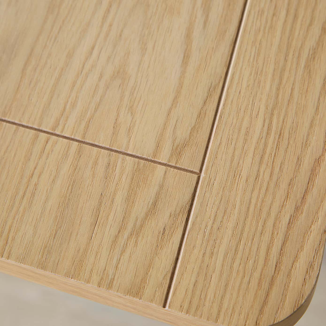 Pip 8-10 Seater Extendable Dining Table