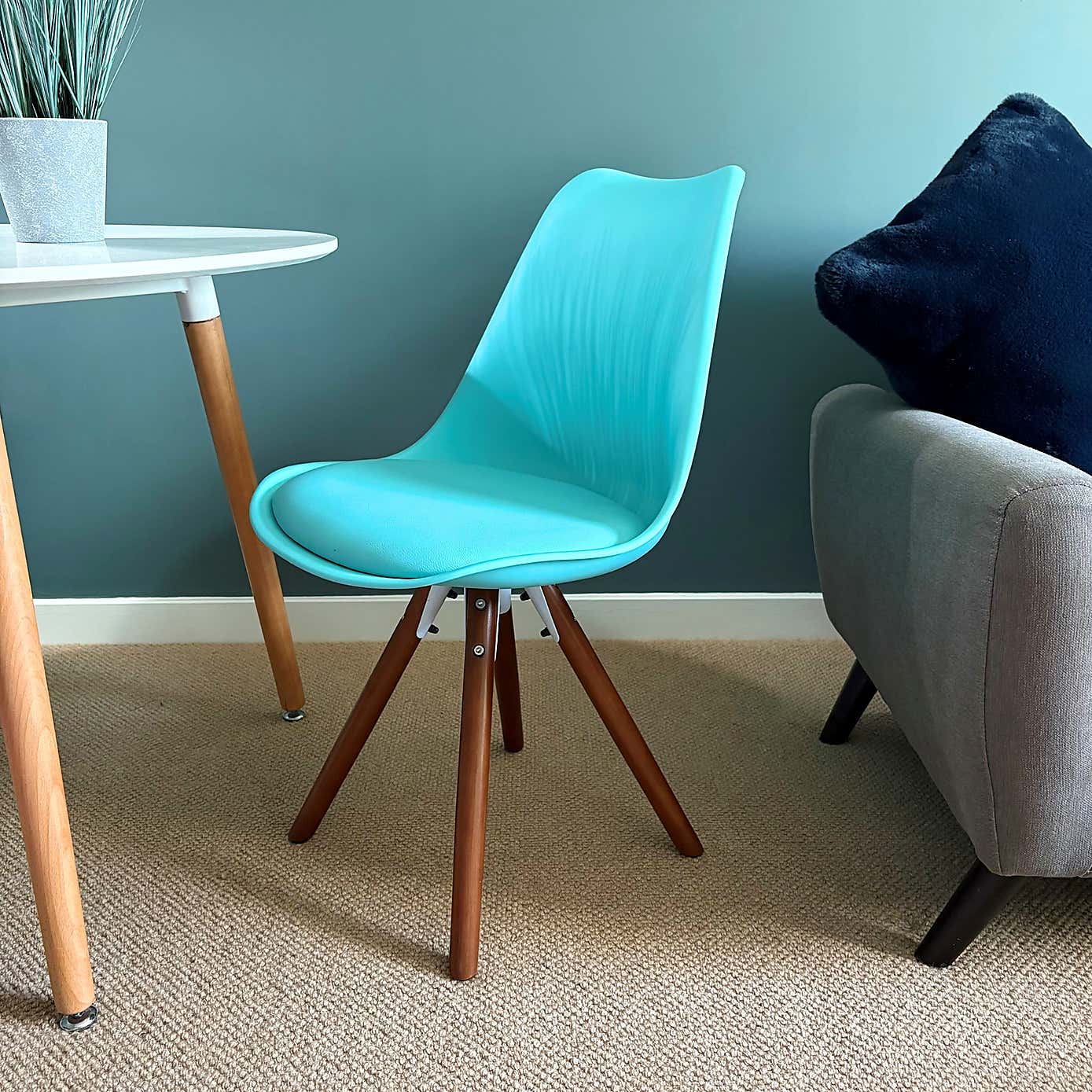 Fusion Living Soho Plastic Dining Chair with Pyramid Legs