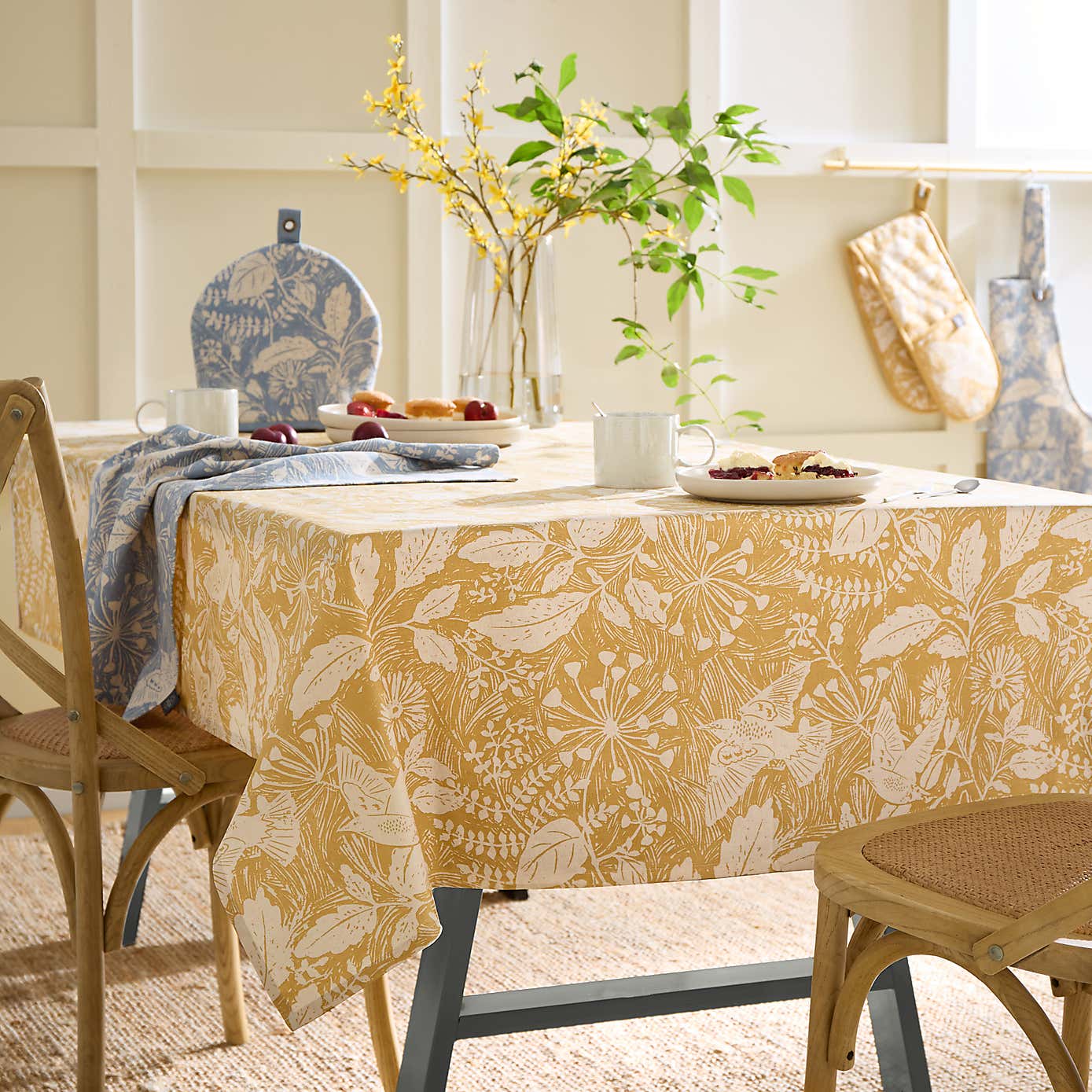 NHM Meadow Starling Wipe Clean 140x180