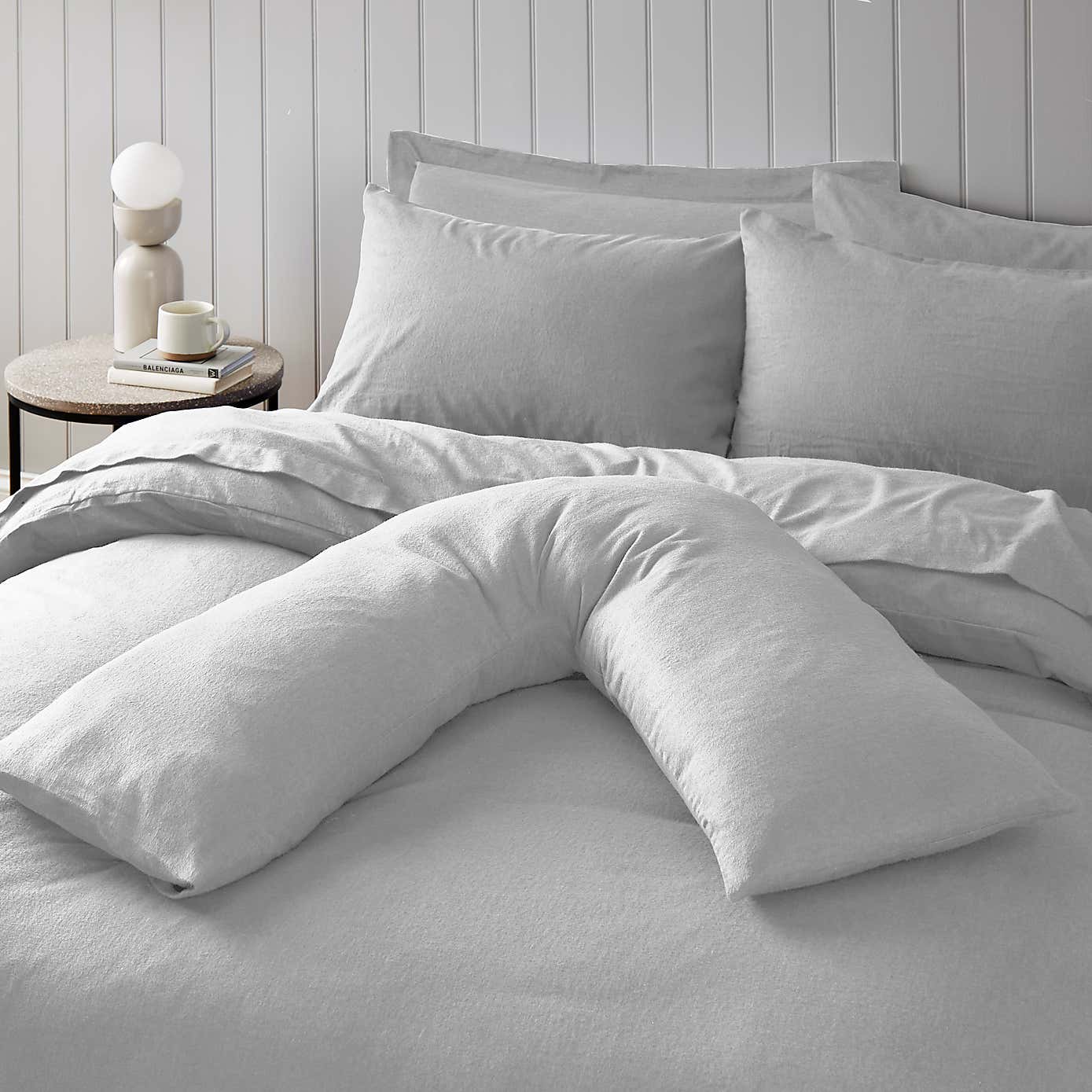 Soft & Cosy Brushed Cotton V-Shape Pillowcase