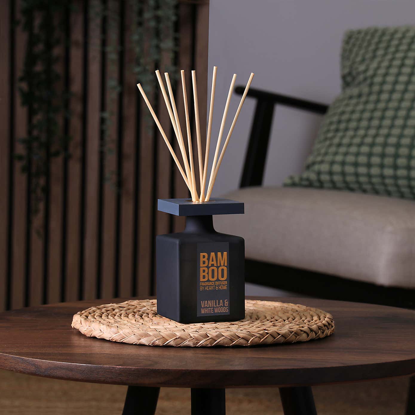 Bamboo Vanilla & White Woods Diffuser