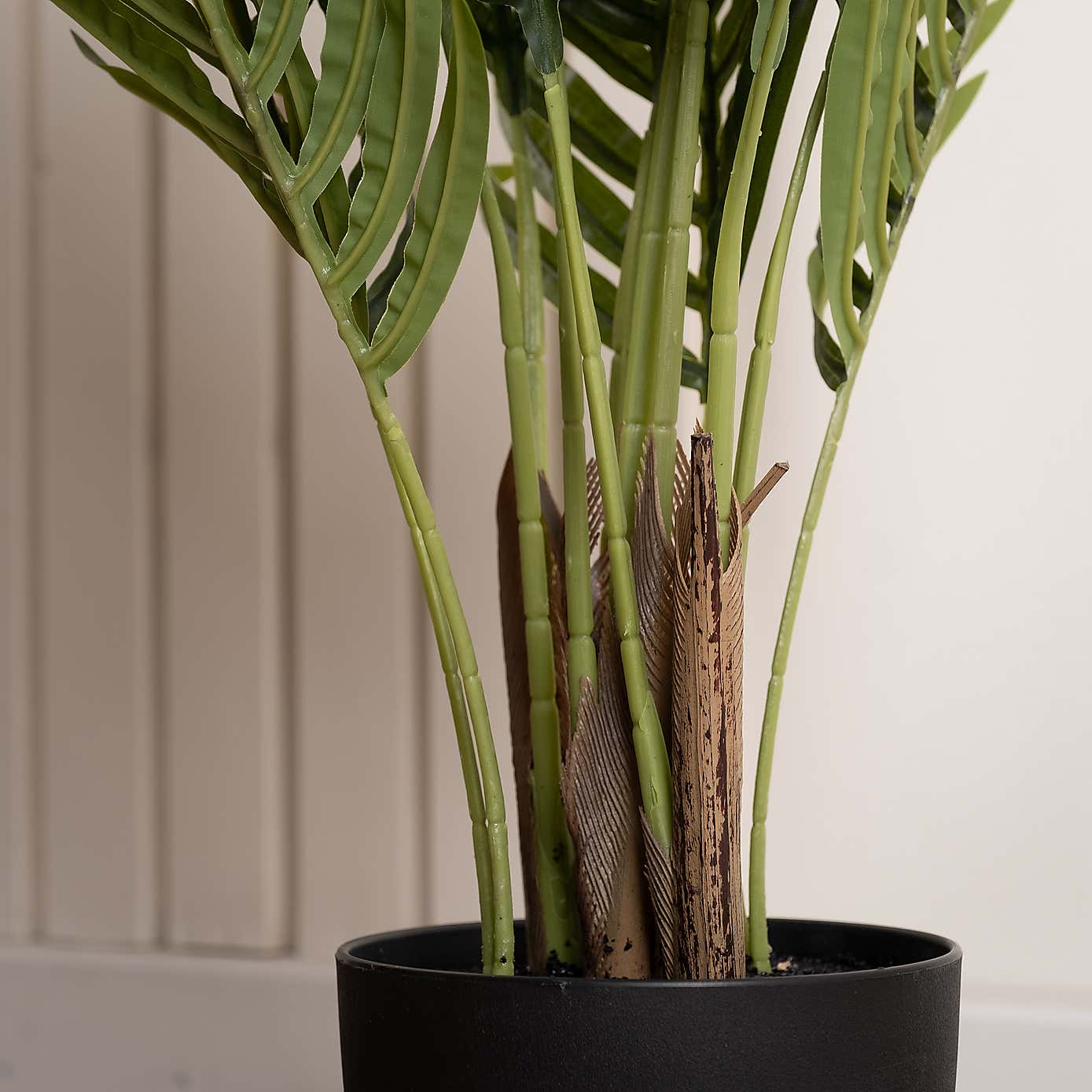 Artificial Real Touch Areca Palm Tree in Black Plant Pot