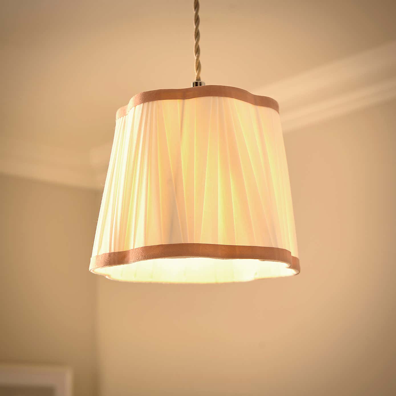 Charming Pleated Easy Fit Lamp Shade