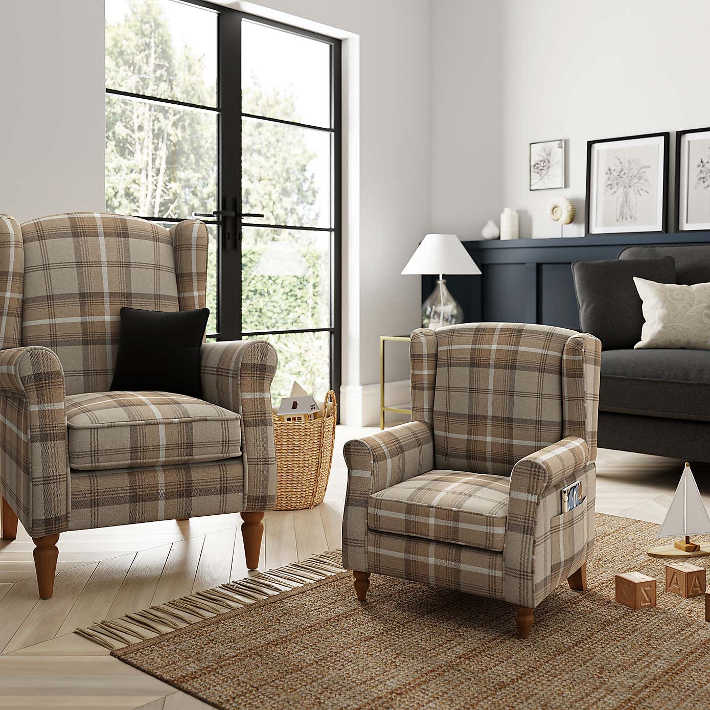 Oswald Check Kids Chair