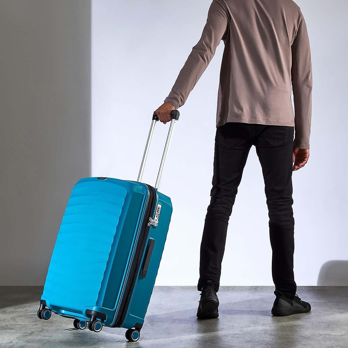 Rock Luggage Sunwave Suitcase