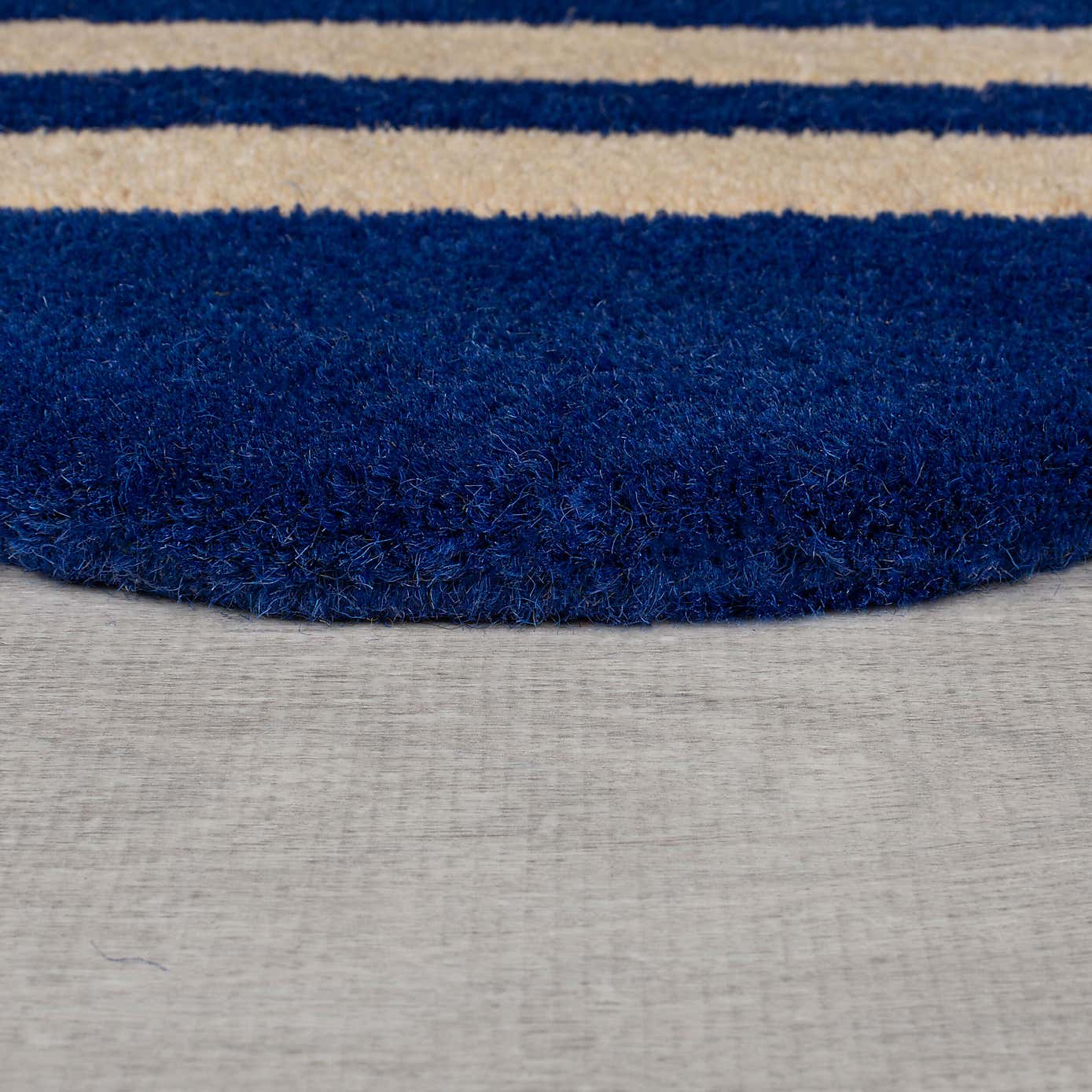 Milo Scallop Wool Runner