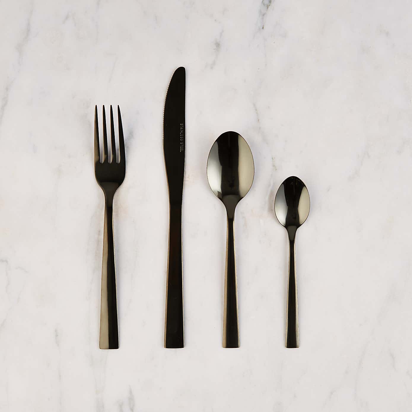 16 Piece Black Cutlery Set