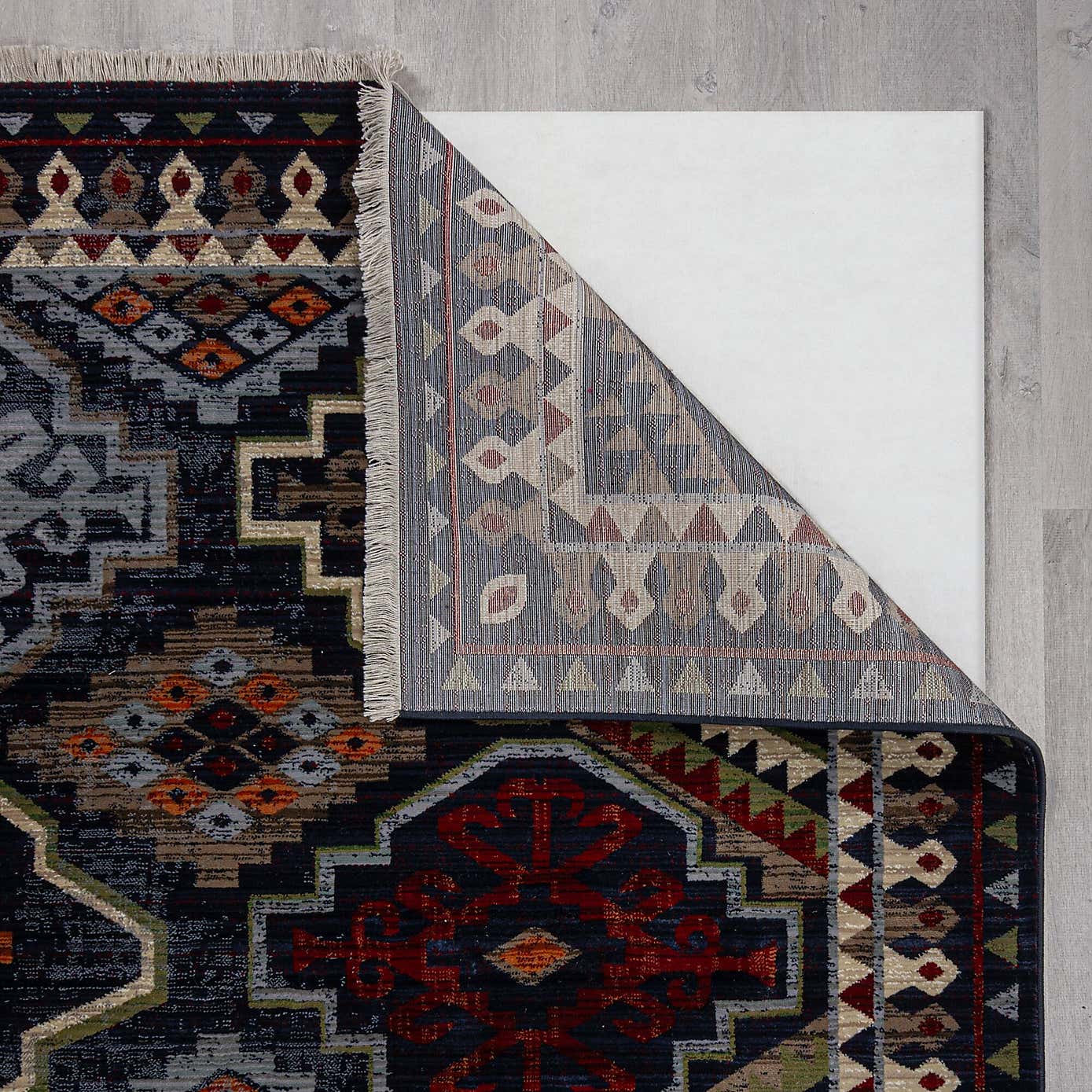 Esin Traditional Rug