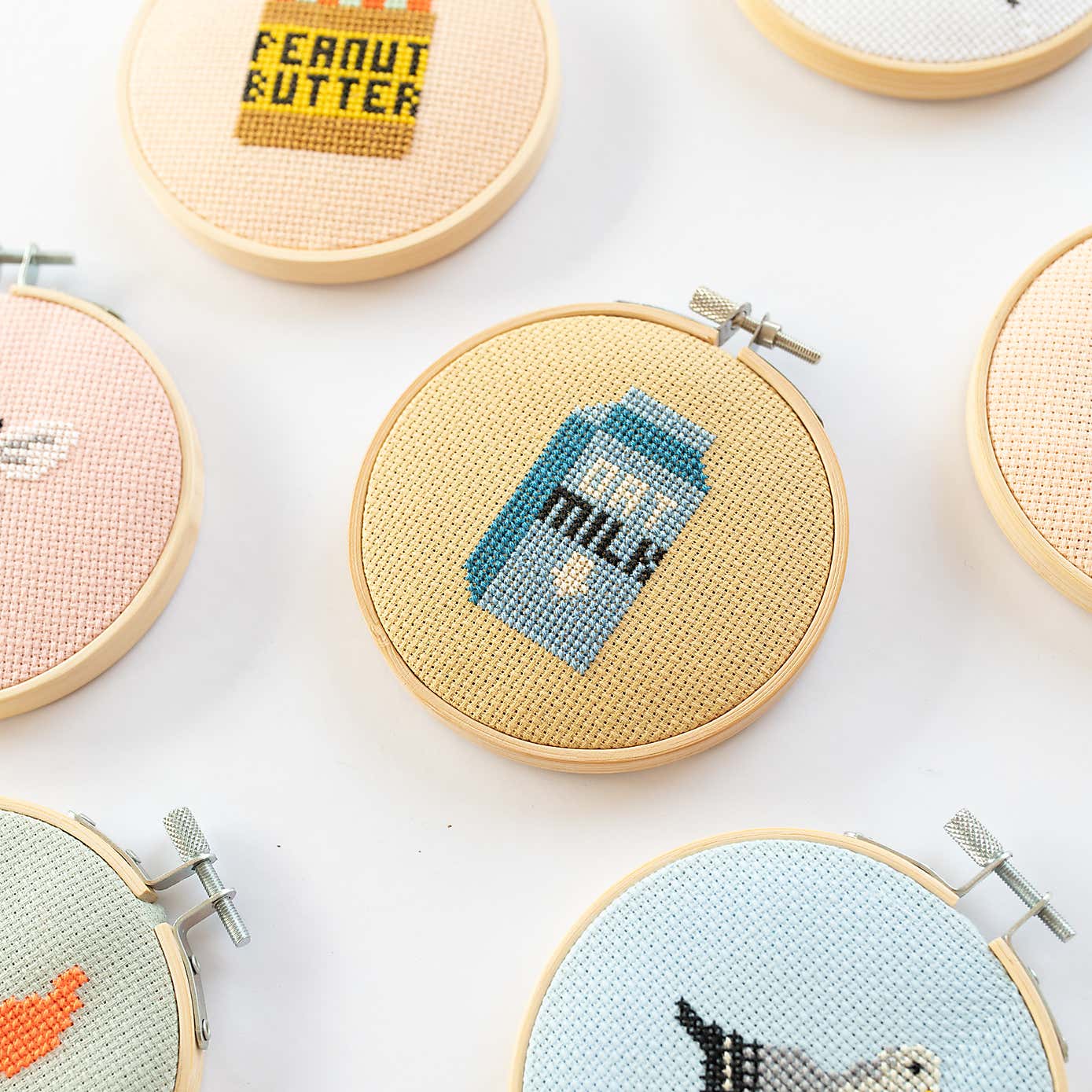 Cotton Clara Oatmilk Cross Stitch Kit