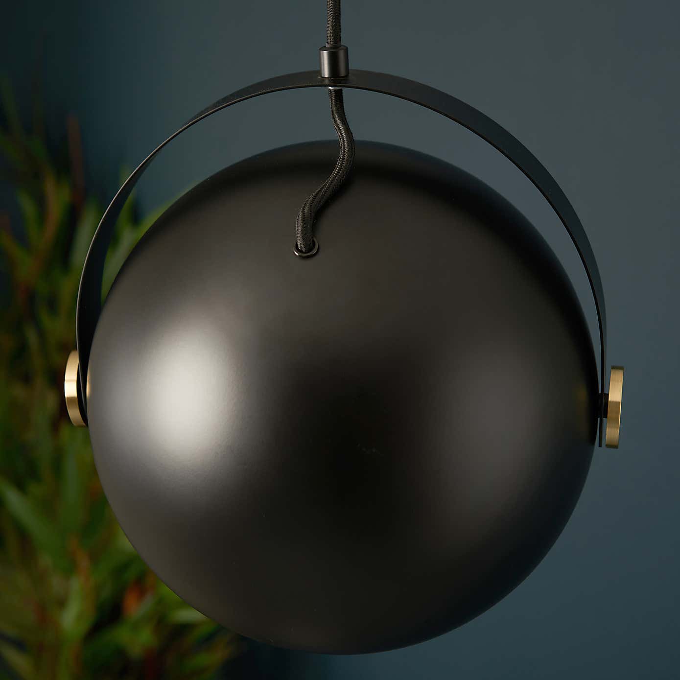 Olympa Industrial Adjustable Pendant Light