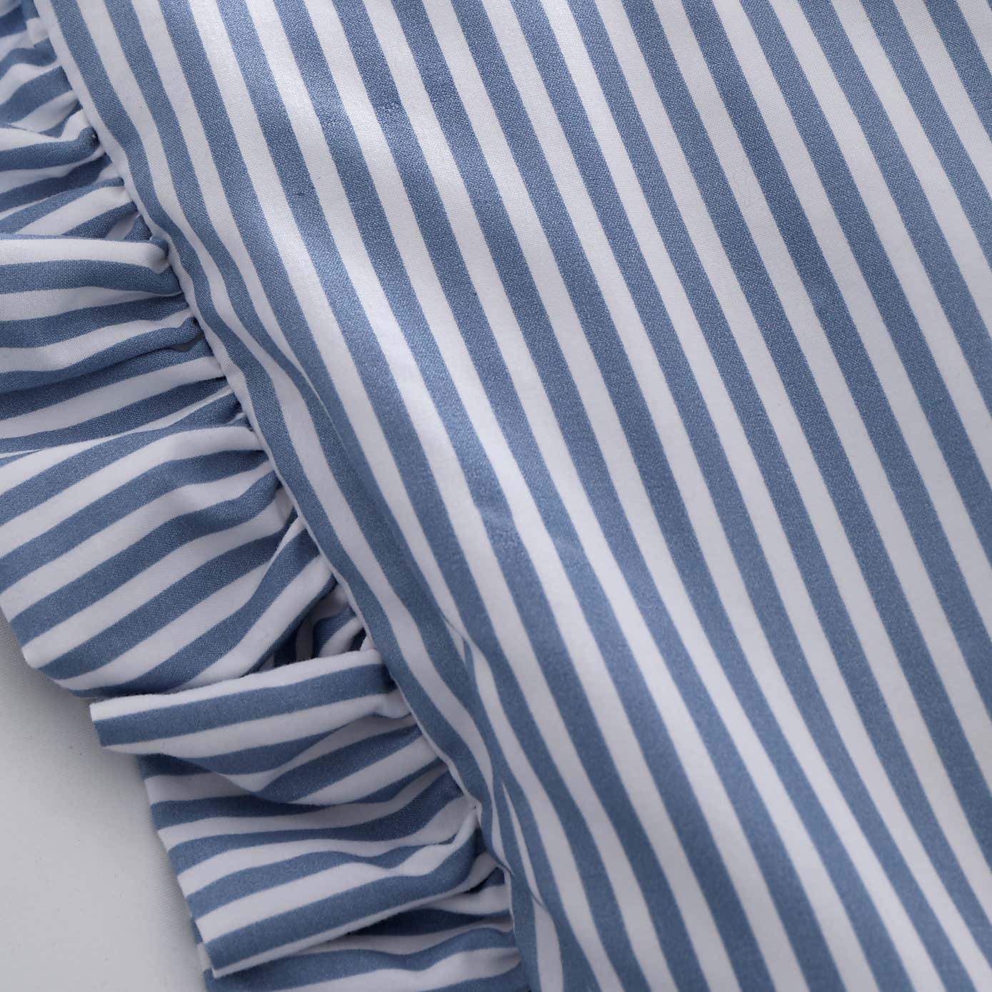 Hampton Frill Duvet Cover & Pillowcase Set