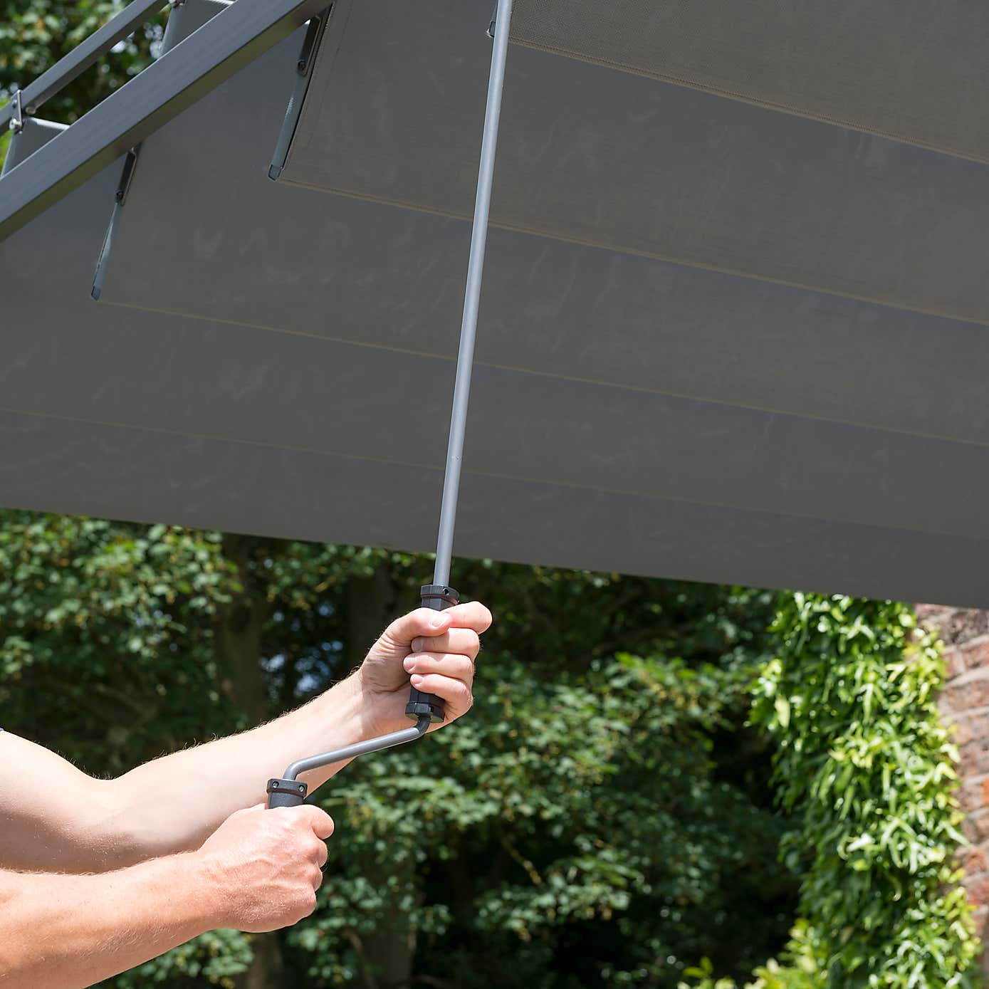 Pandora Leaf 3m x 3m Pergola