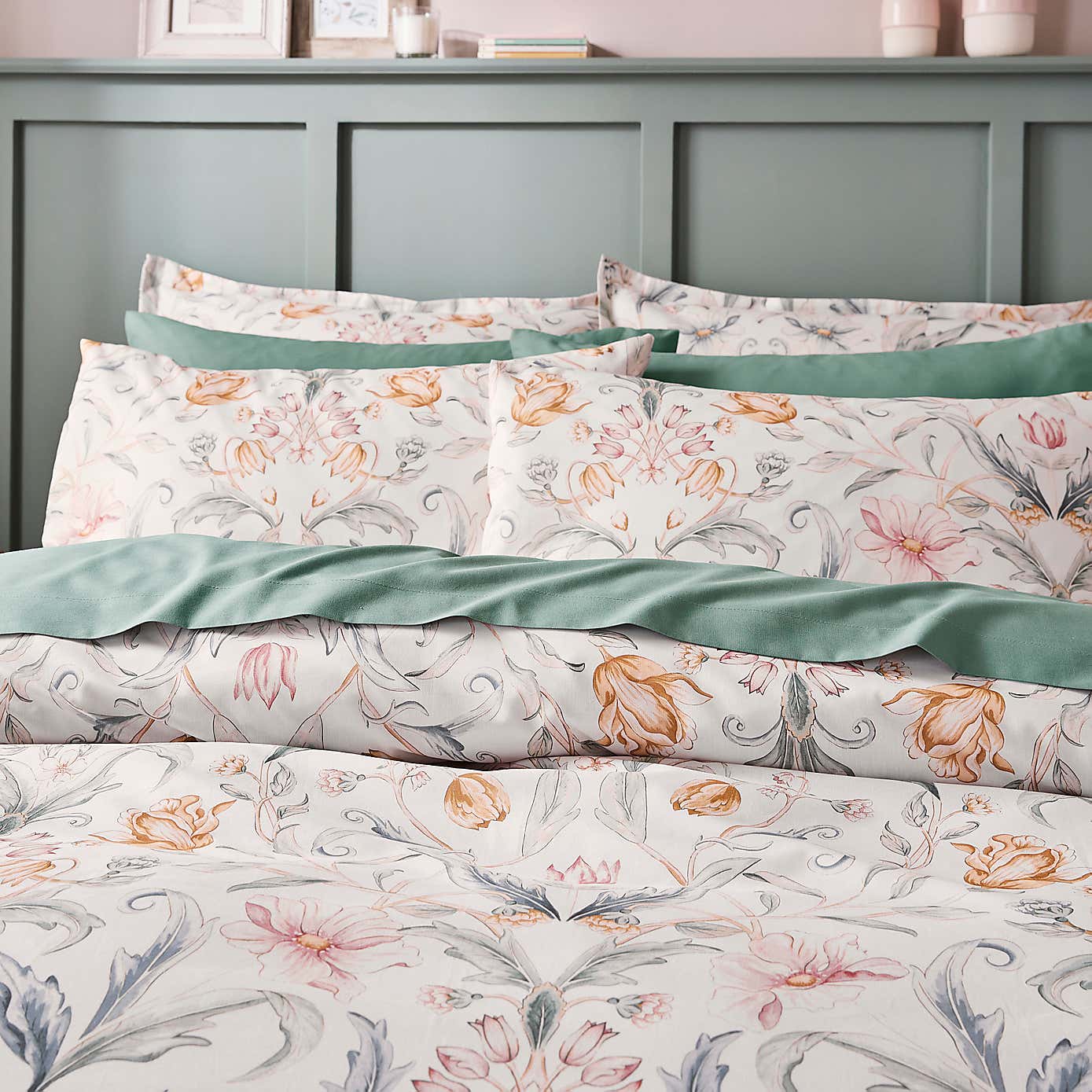 Imi Tulip Floral 144 Thread Count Cotton Duvet Cover & Pillowcase Set