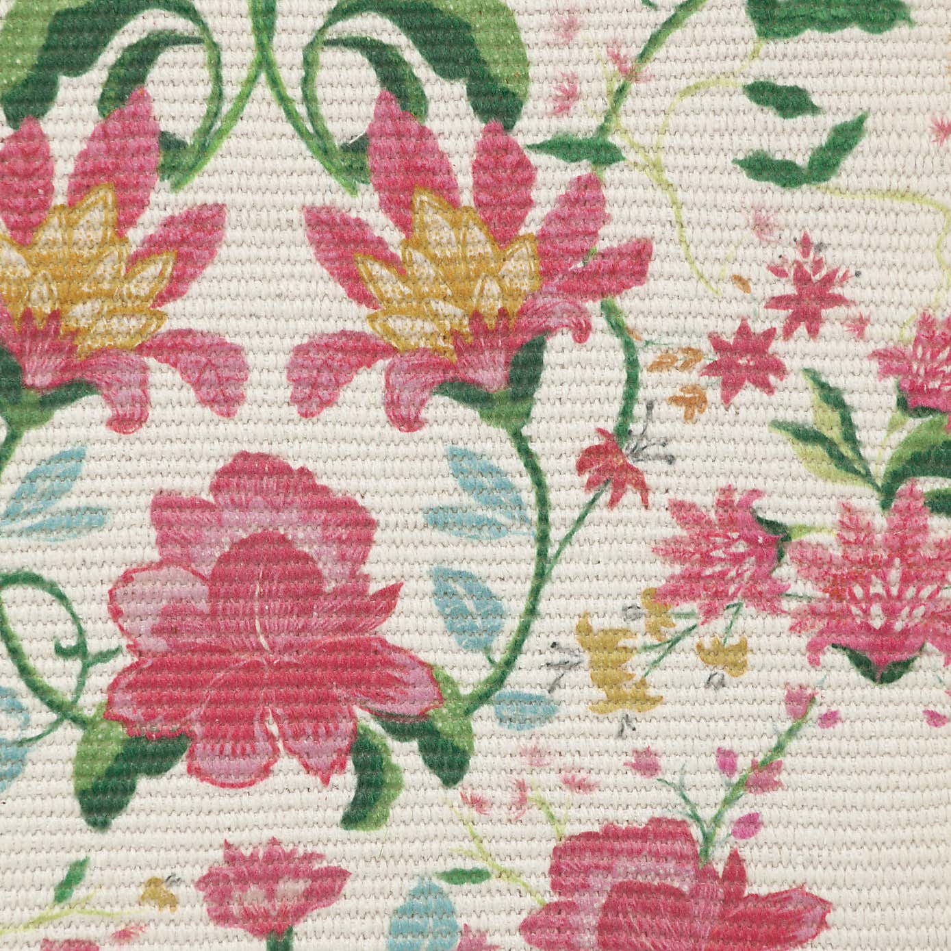 Wylder Nature Claudia Floral Table Runner