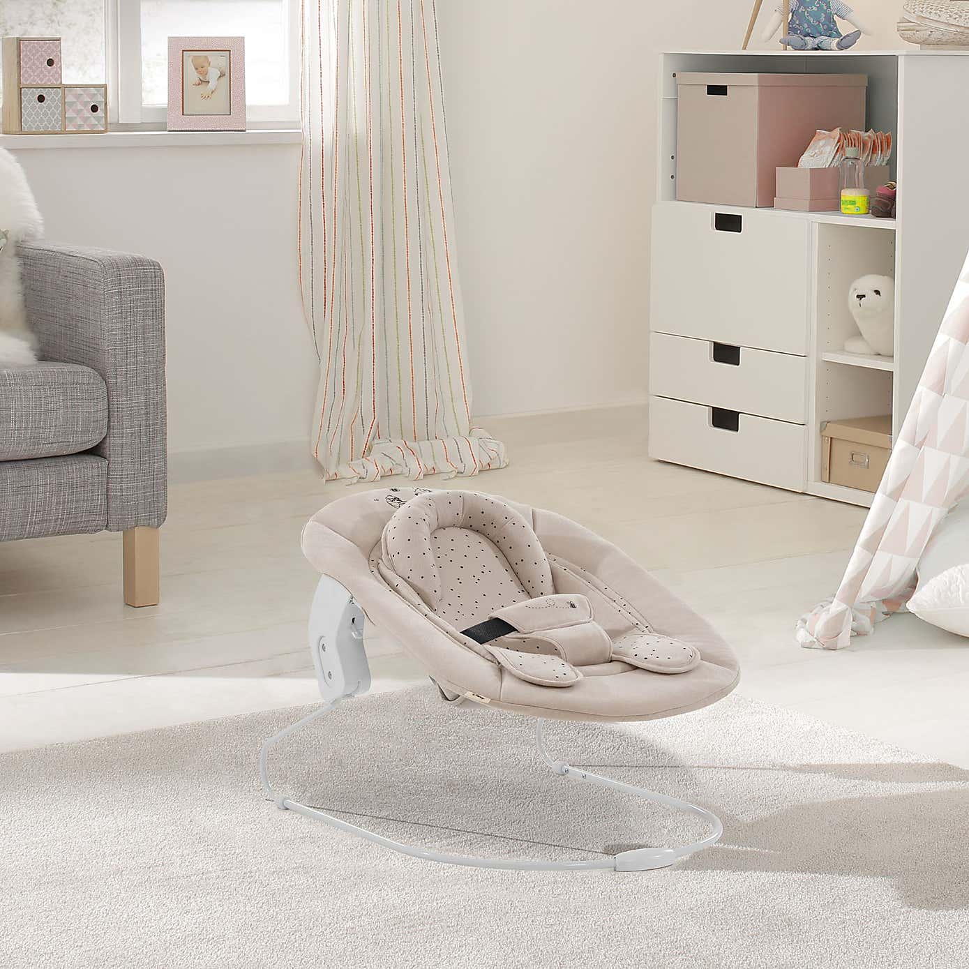 Disney Alpha Winnie the Pooh 2 in 1 Bouncer