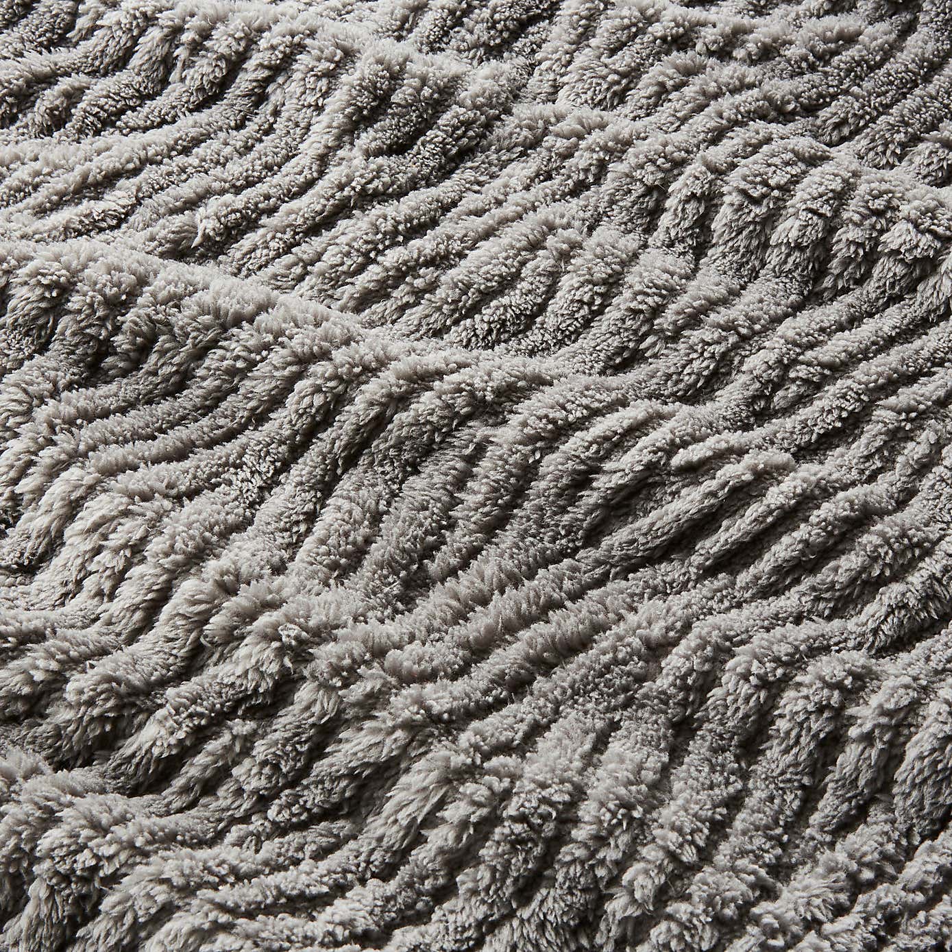 Henwood Textured Fleece Throw 130x170cm