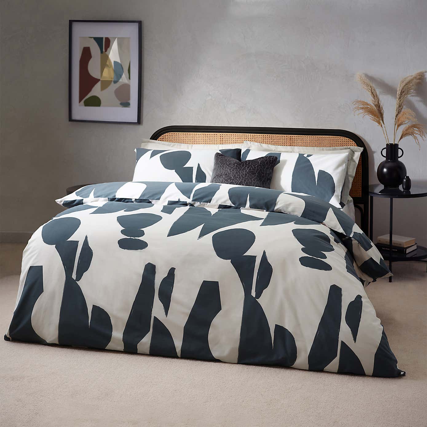 HÖEM Meta Cotton Rich Duvet Cover & Pillowcase Set