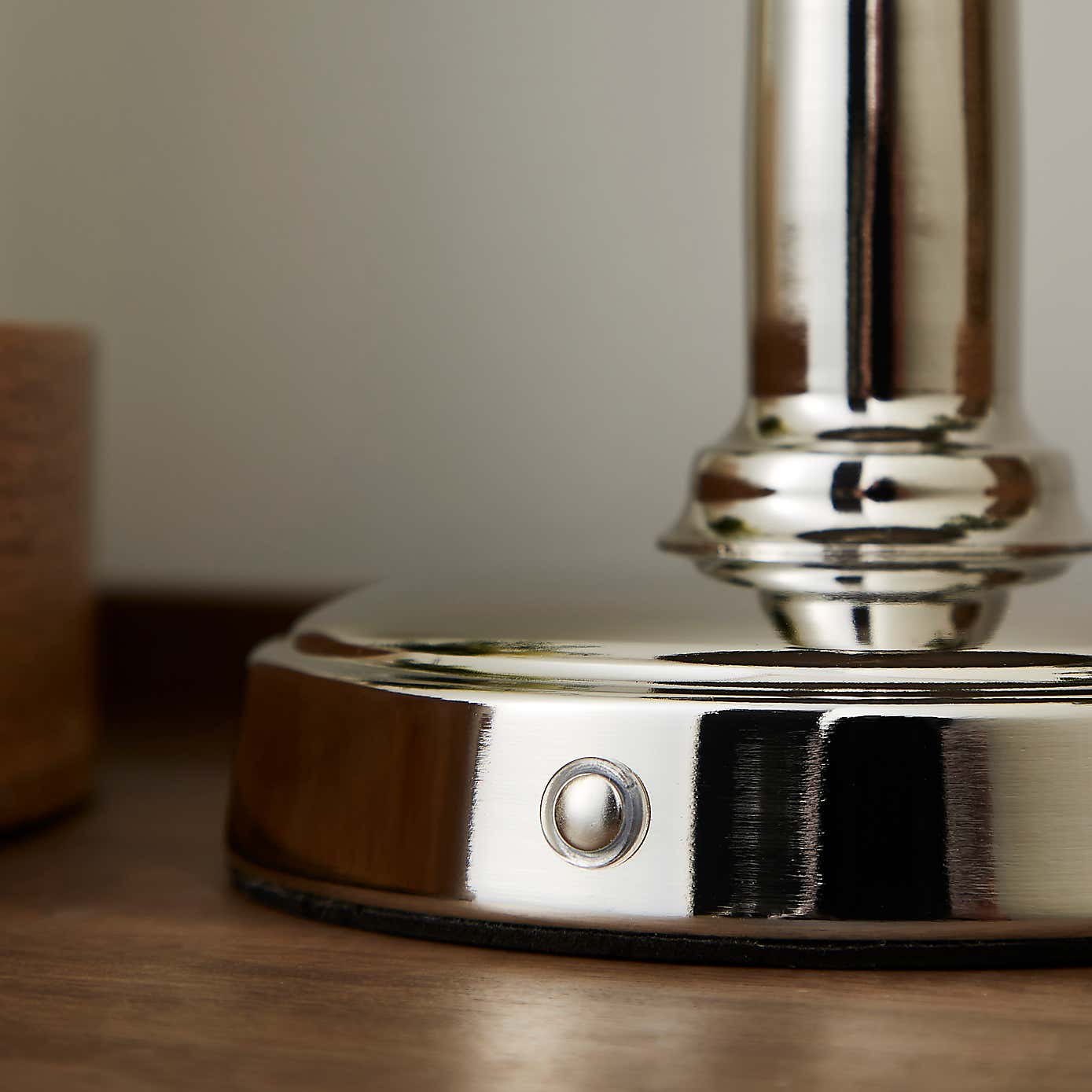 Churchgate Bitteswell Rechargeable Touch Dimmable Table Lamp