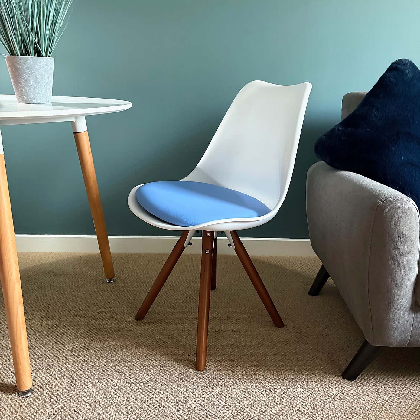 Fusion Living Soho White Plastic Dining Chair with Pyramid Legs