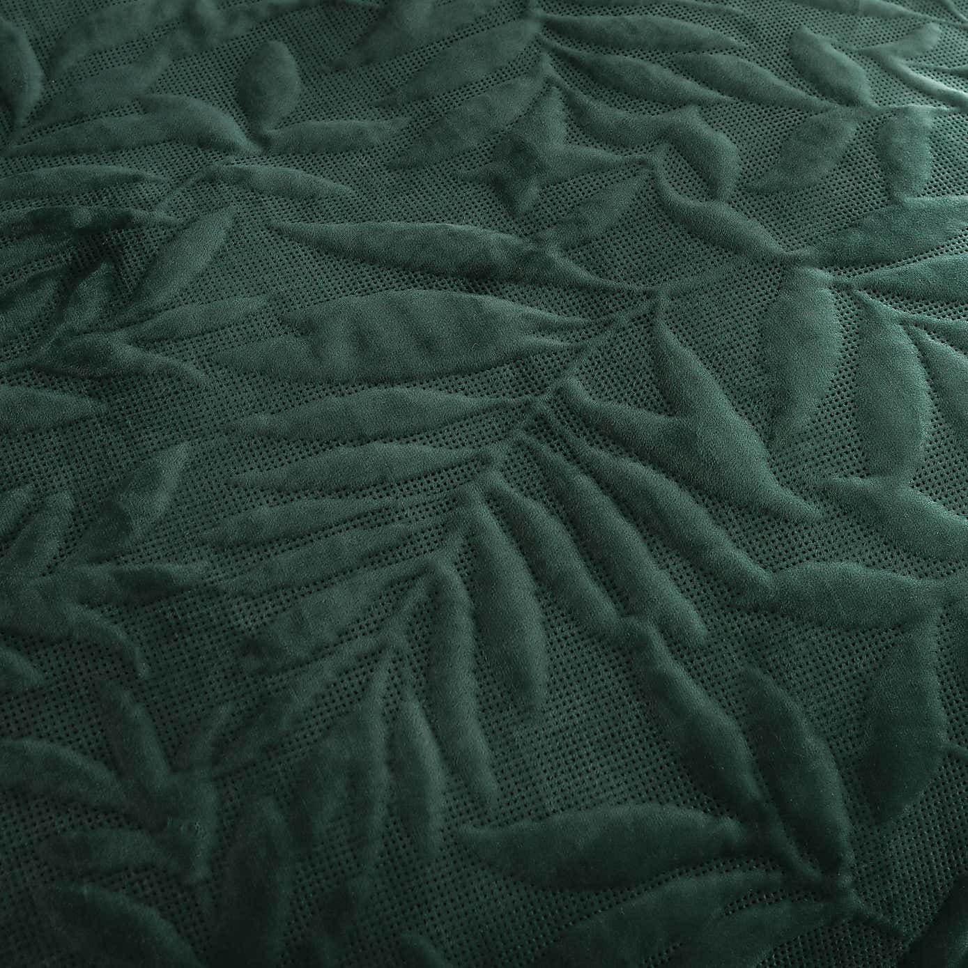 Nya Velvet Pinsonic Duvet Cover & Pillowcase Set