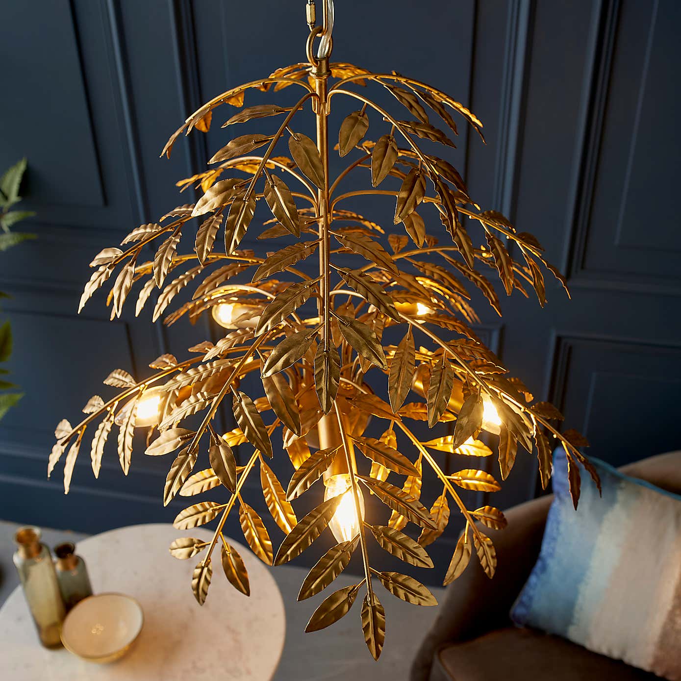 Return - Vogue Sago 5 Light Leaf Pendant Light