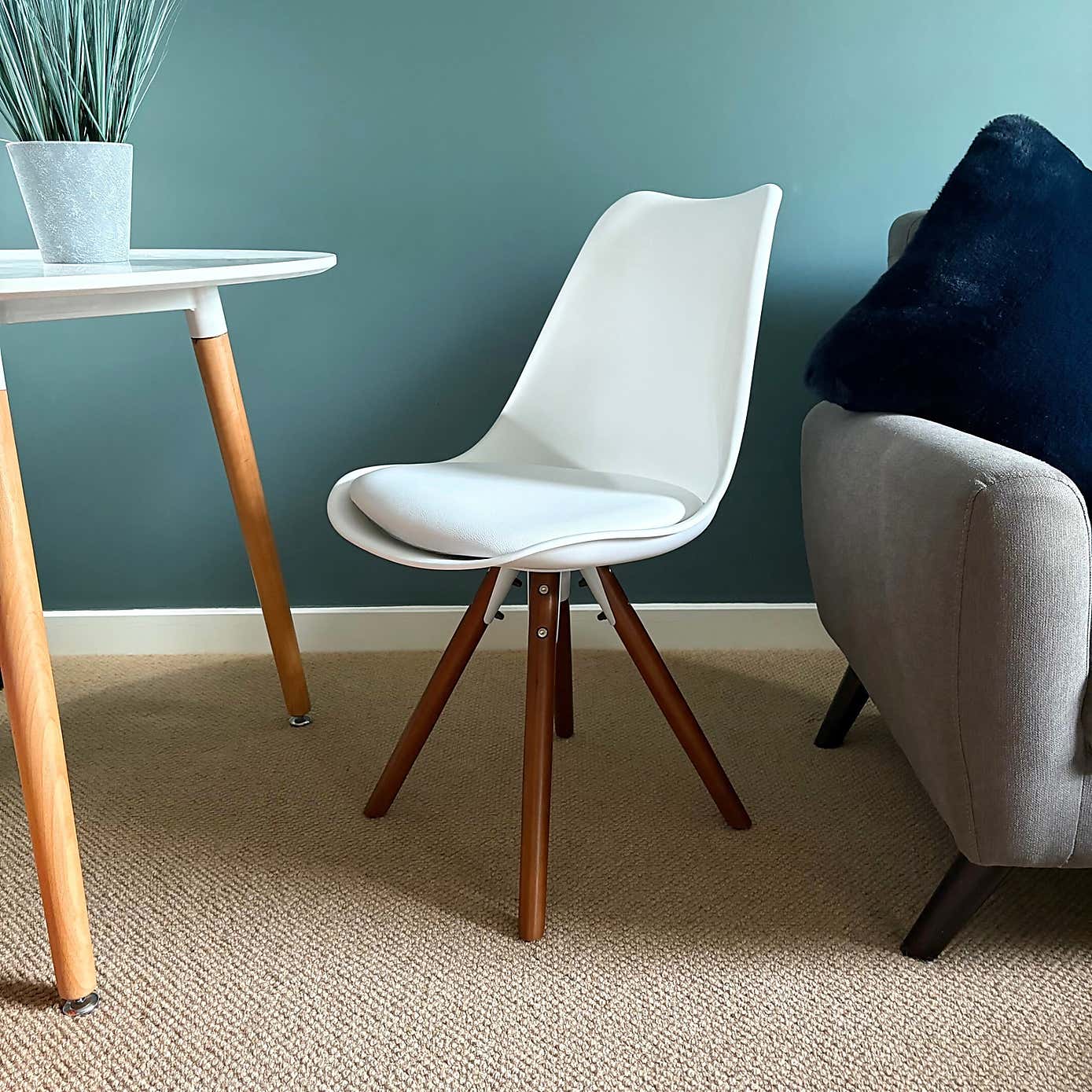 Fusion Living Soho Plastic Dining Chair with Pyramid Legs