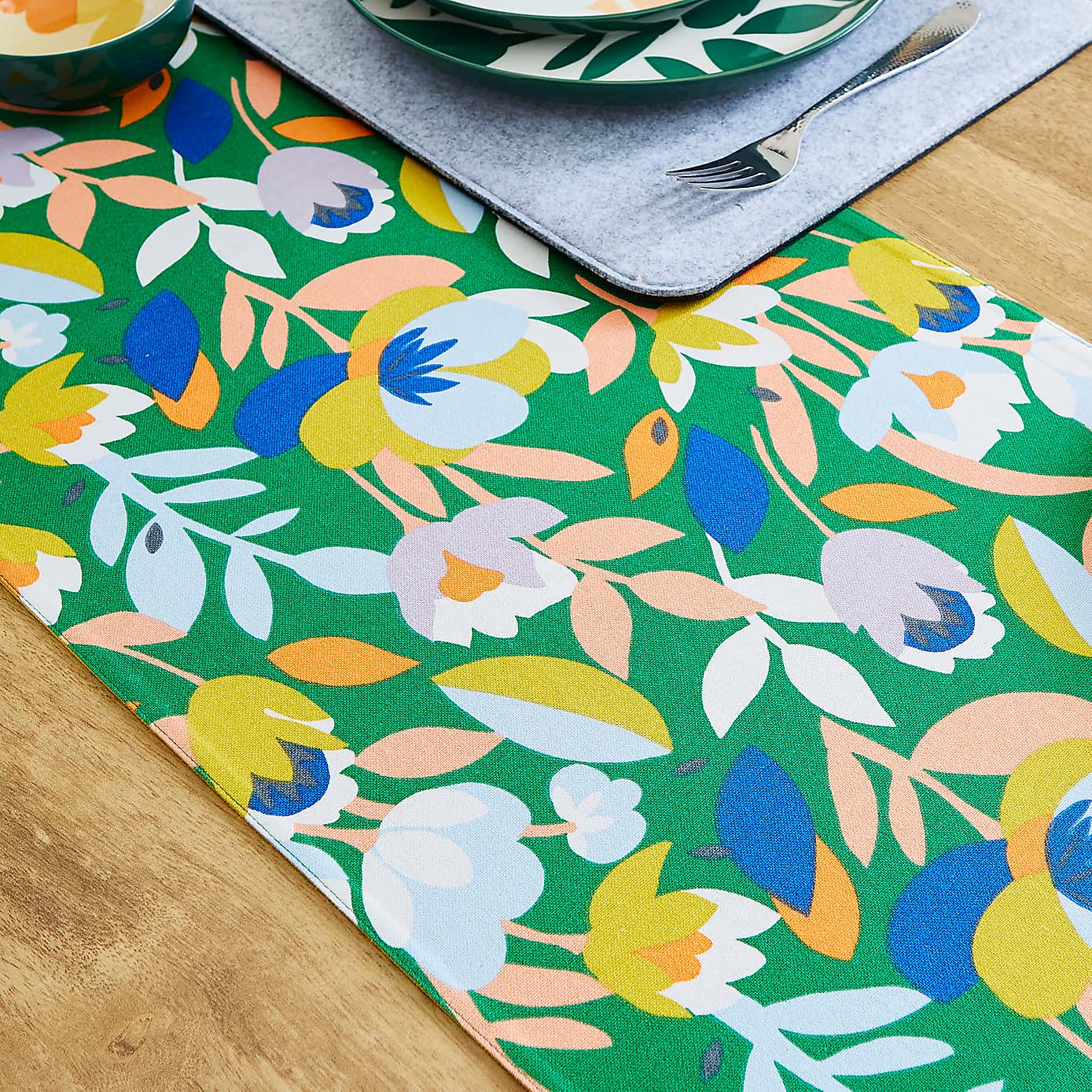 Elements Fieldsley Reversible Runner