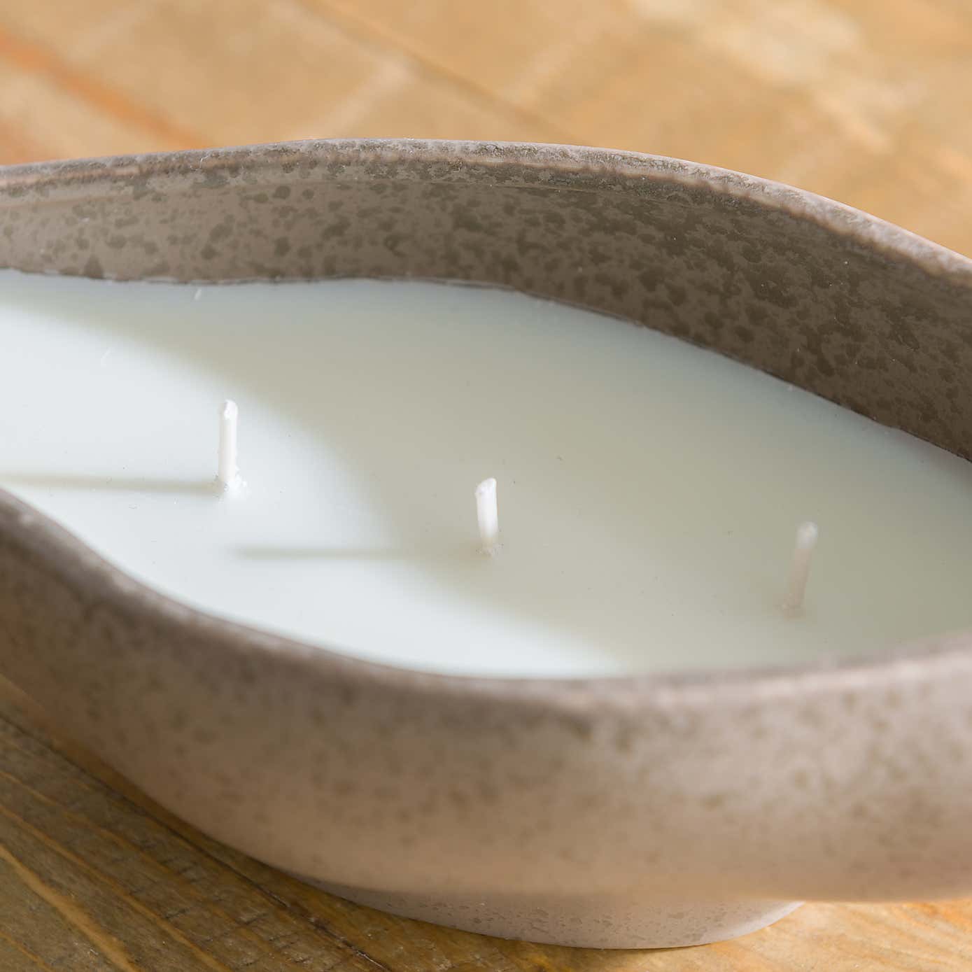 Pink Pepper & Cedarwood Ceramic Multi Wick Candle