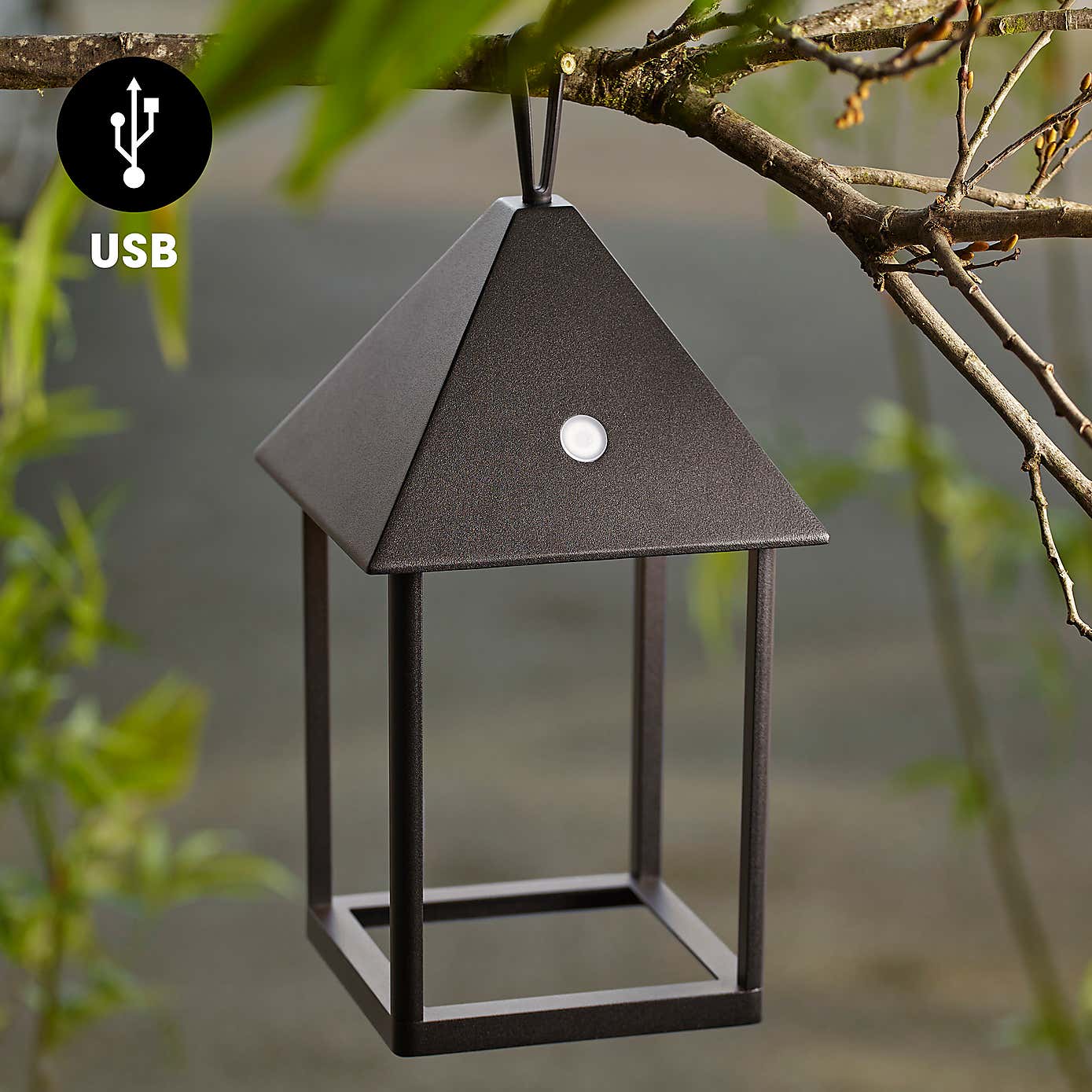Vogue Hatti Outdoor USB Rechargeable Table Light