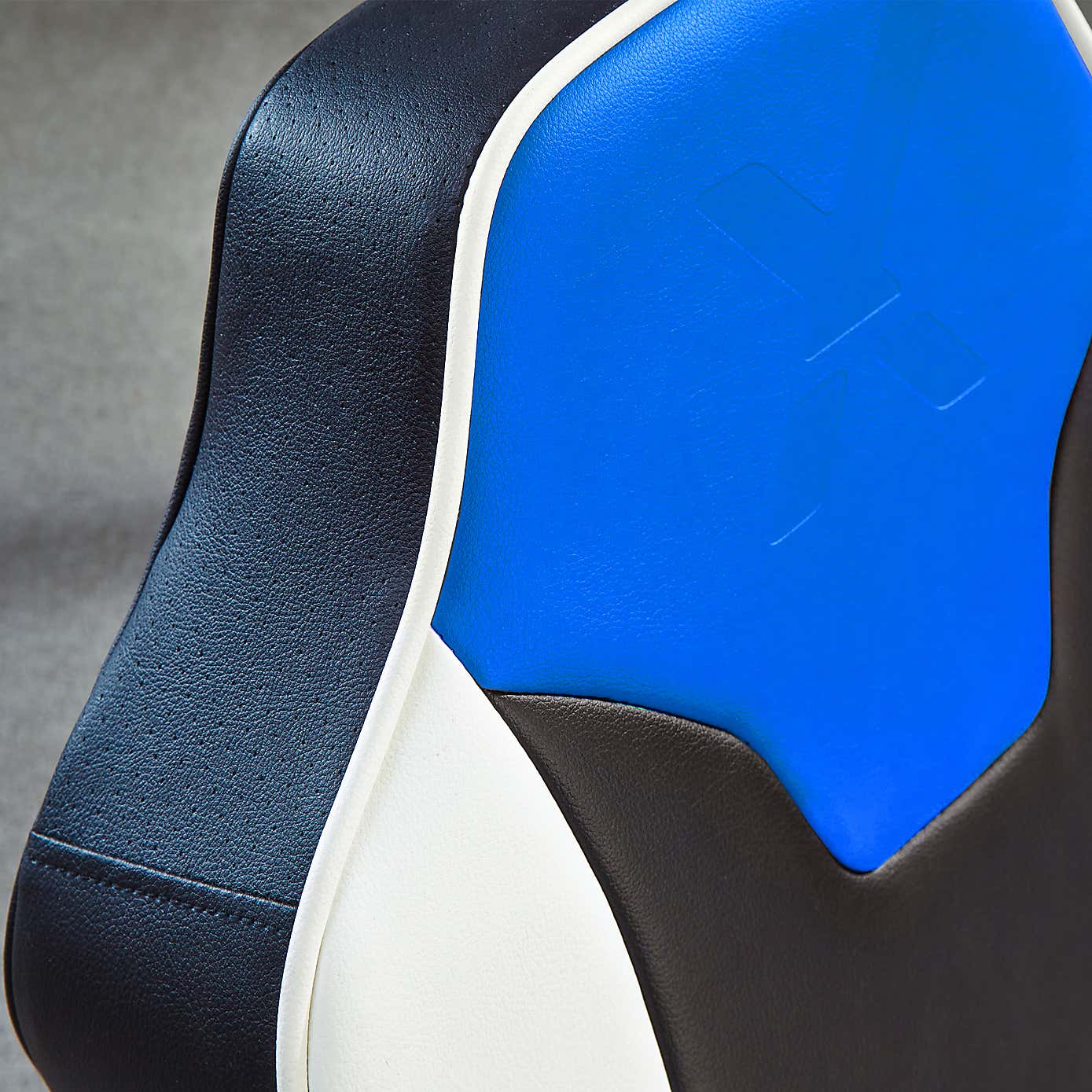 X Rocker Shadow 2.0 Stereo Audio Floor Rocker Gaming Chair