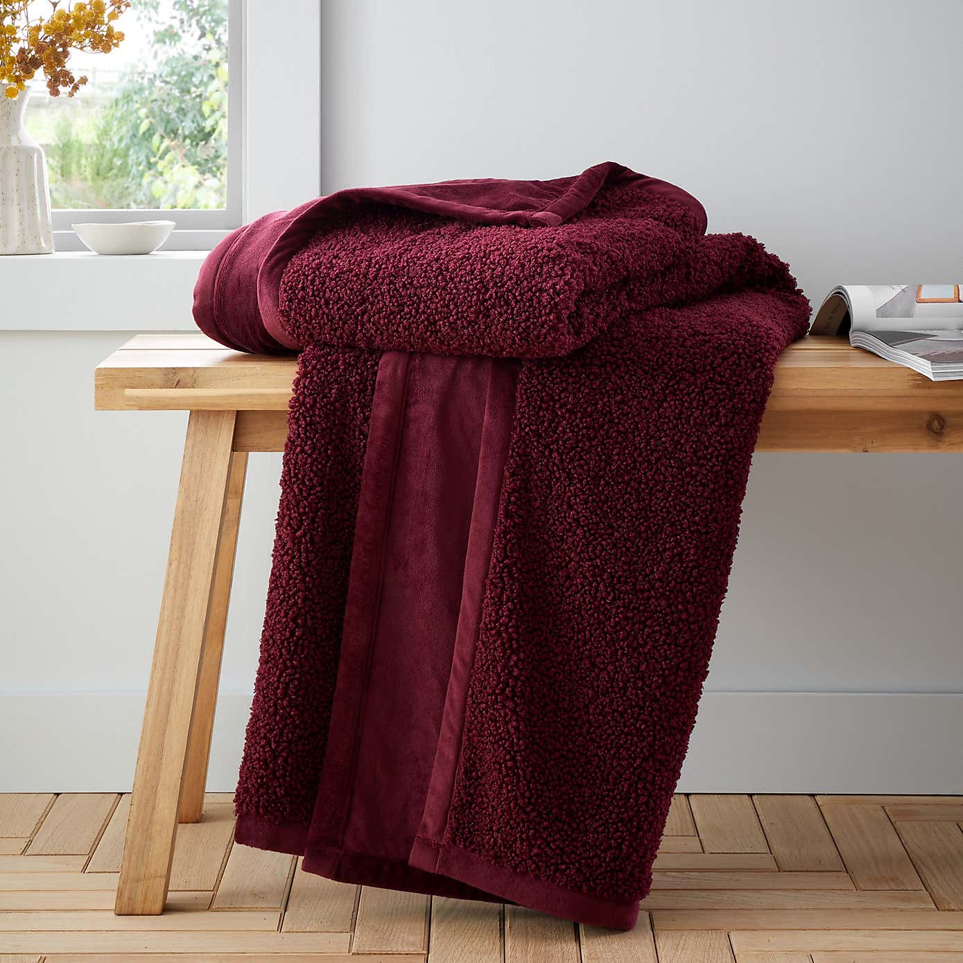 So Soft Velvet Boucle Throw 130cm x 170cm