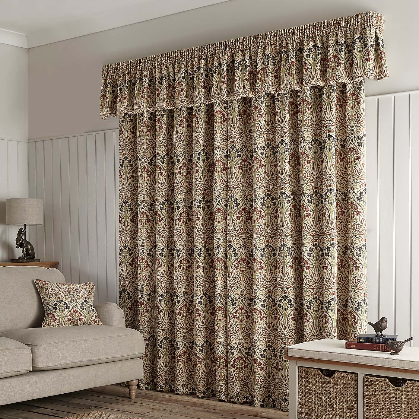 Lucetta Jewel Pelmet