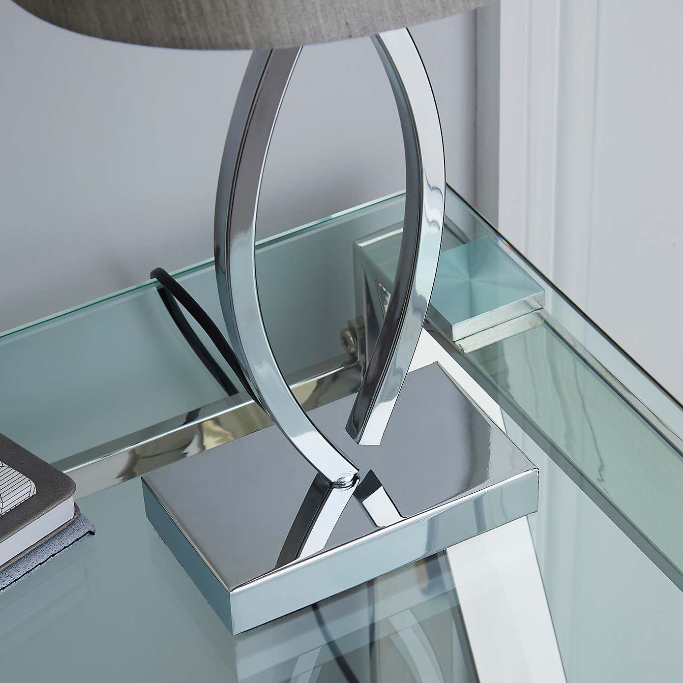 Como Table Lamp Chrome Shade