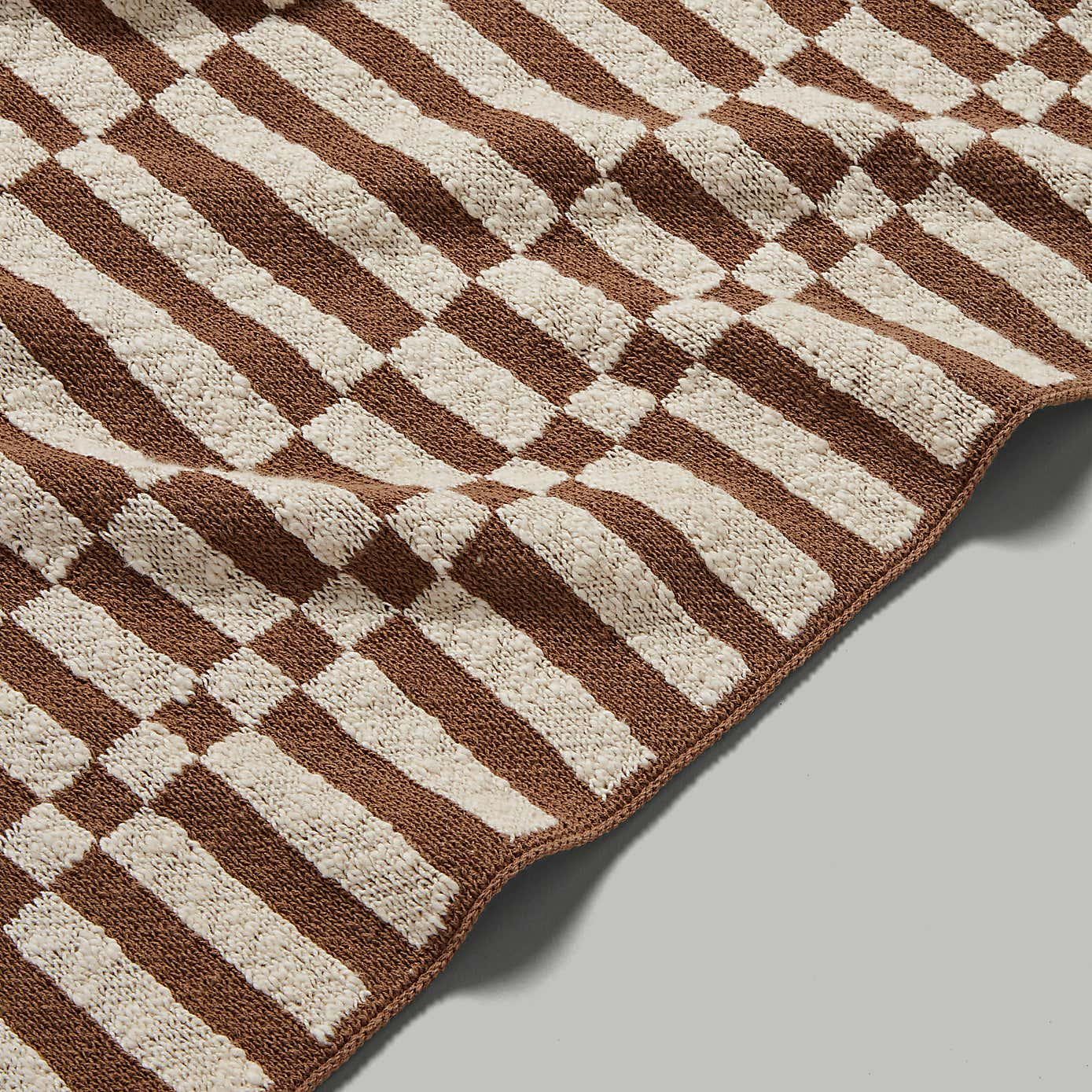 Rectangle Checkerboard Knit Throw 130cm x 180cm