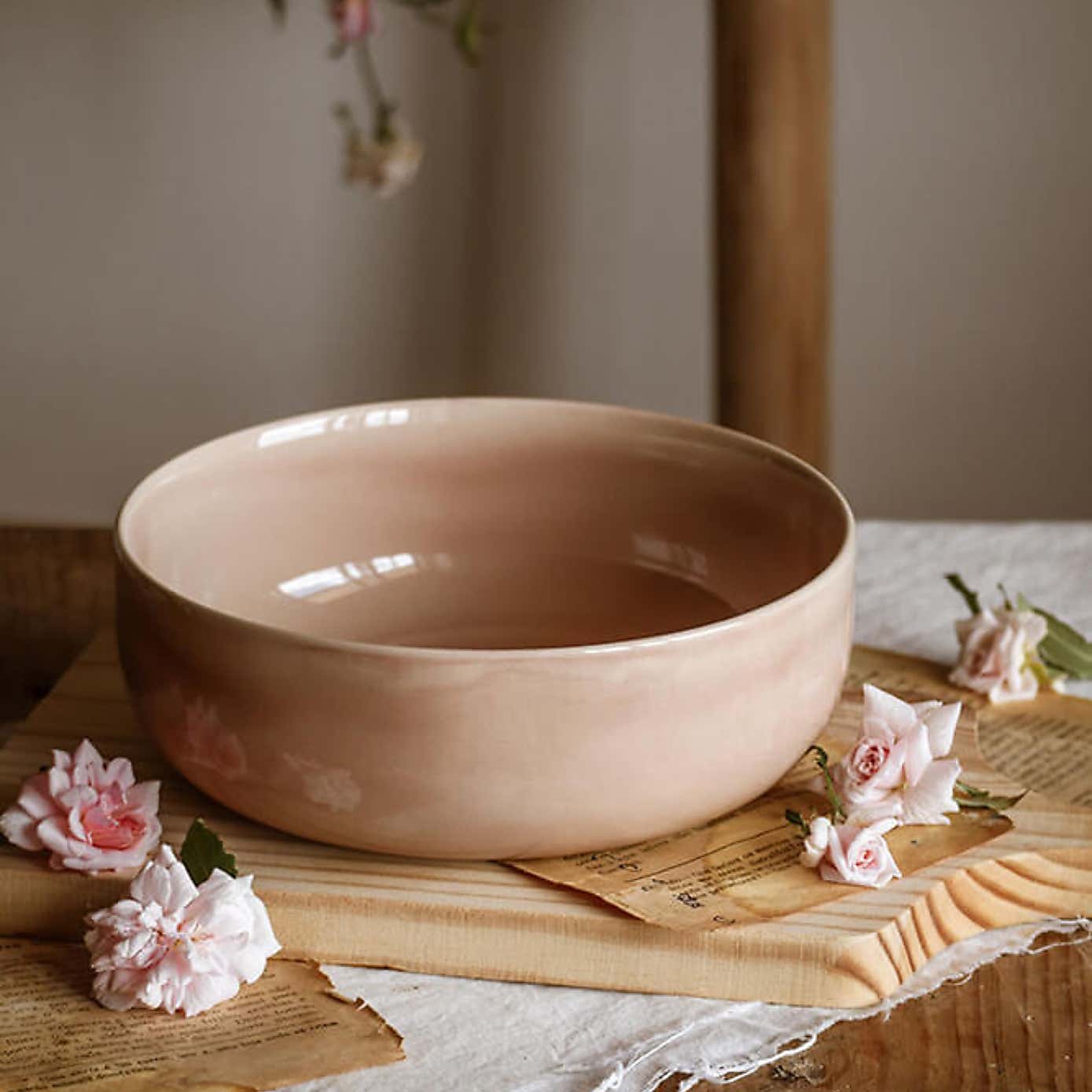 Nosse Svelte Salad Bowl