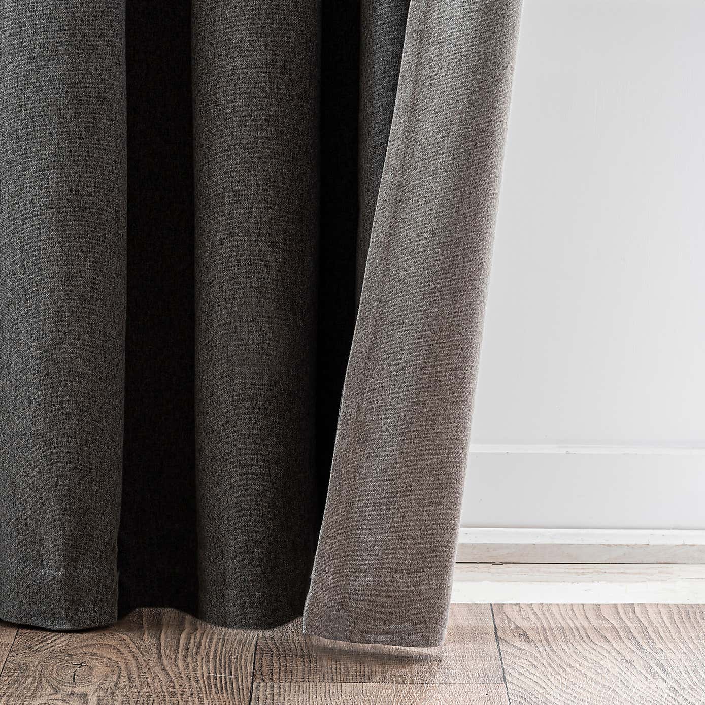 Luna Brushed Reversible Blackout Eyelet Curtains