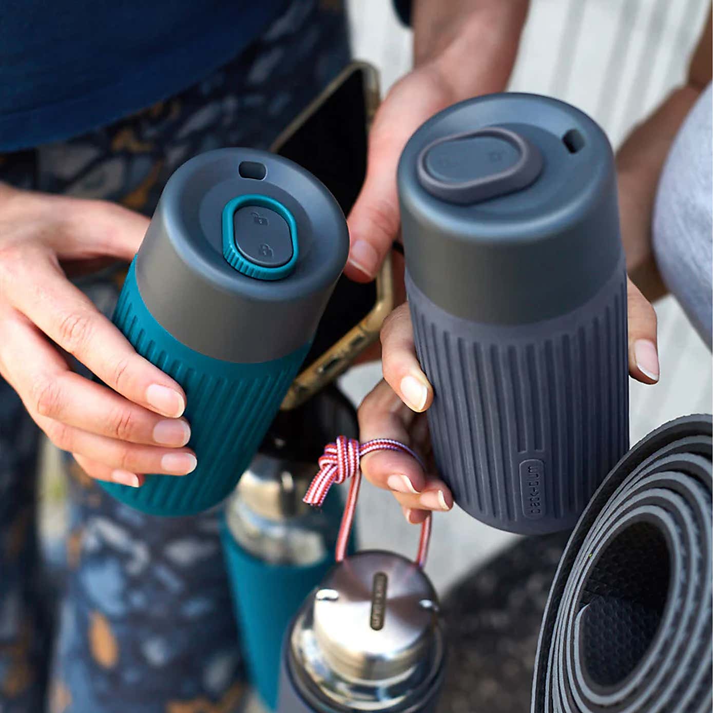 Black and Blum Glass Travel Cup