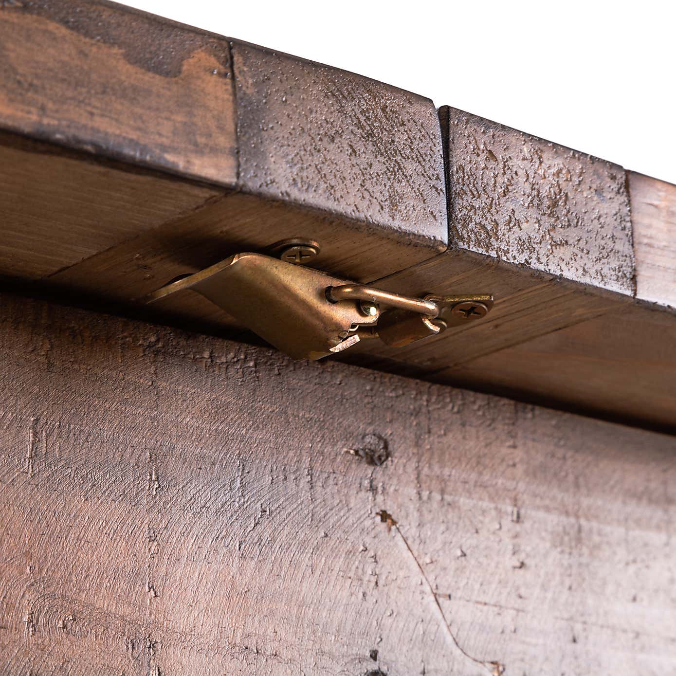 Chatsworth 4-6 Seater Extendable Dining Table