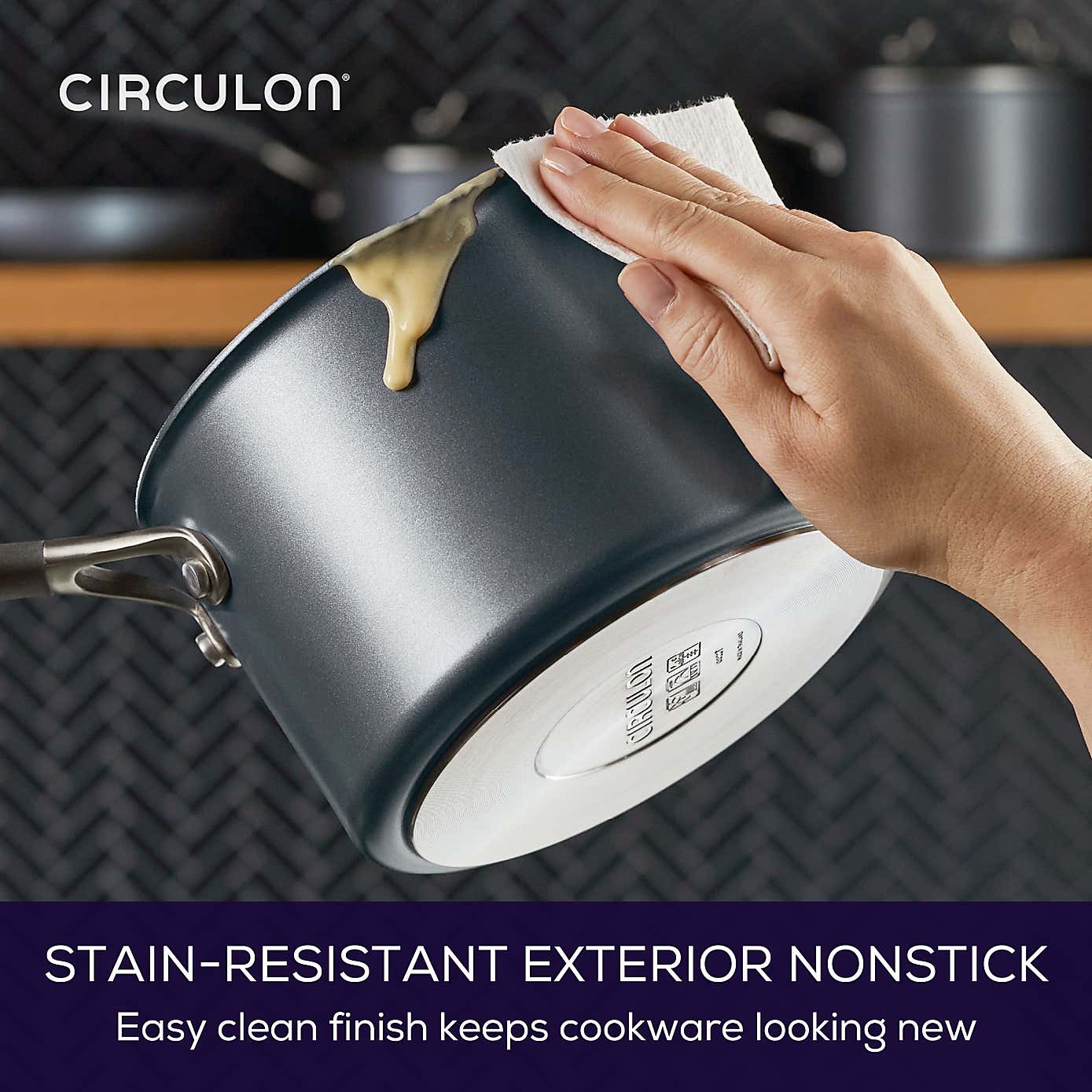 Circulon Scratch Defense Extreme Non-Stick Saucepan, 2.8L