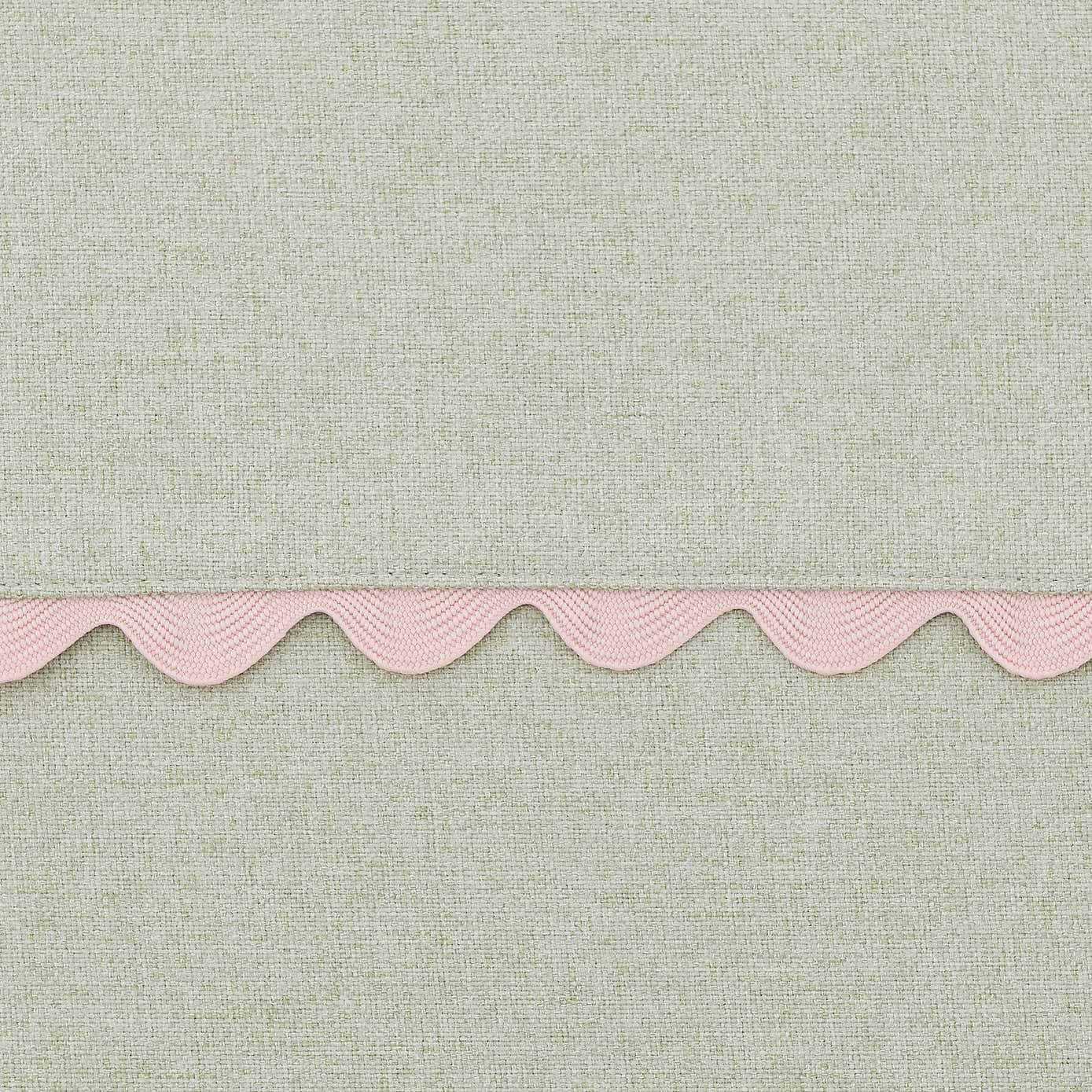 Luna Scallop Blackout Roman Blind