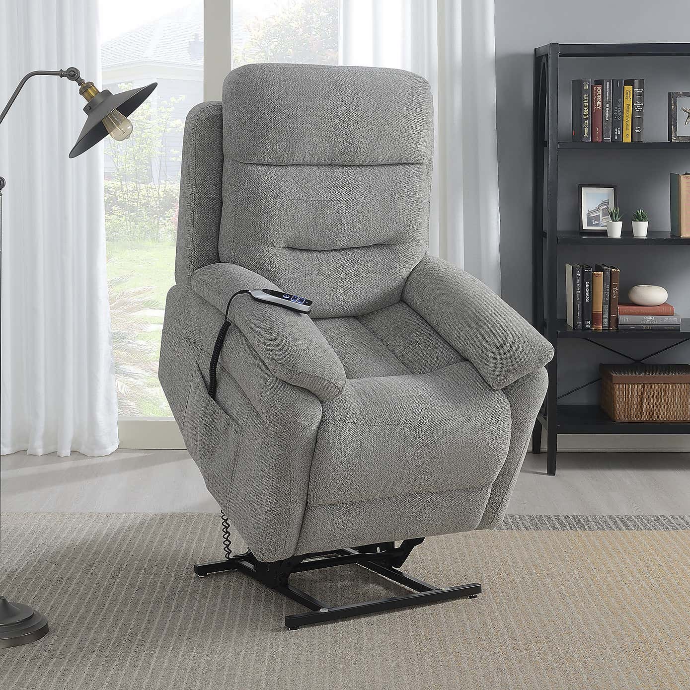 Arianna Electric Rise and Recline Armchair