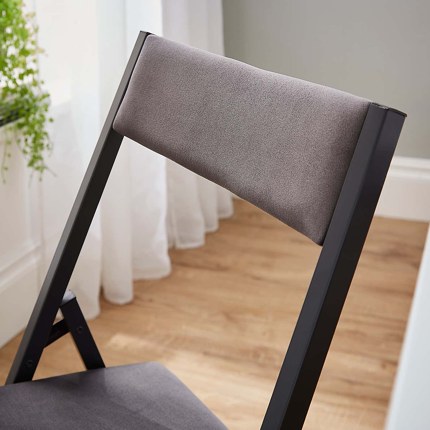 Emily Velvet Folding Chair