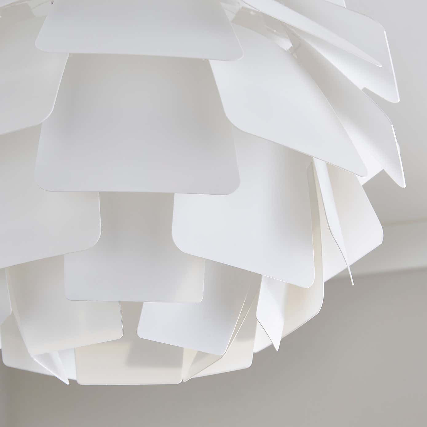 Elements Kerr Easy Fit Plastic Pendant Shade