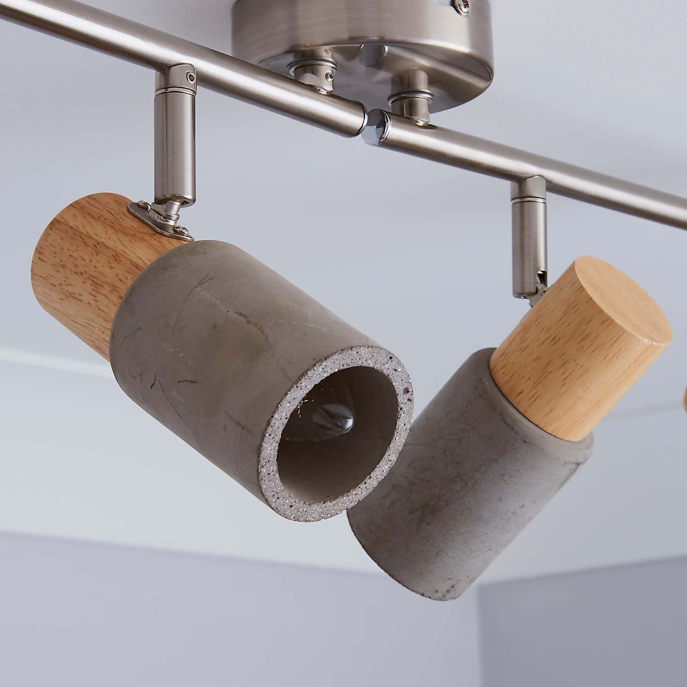 Inka 4 Light Concrete Wood Spotlight Bar