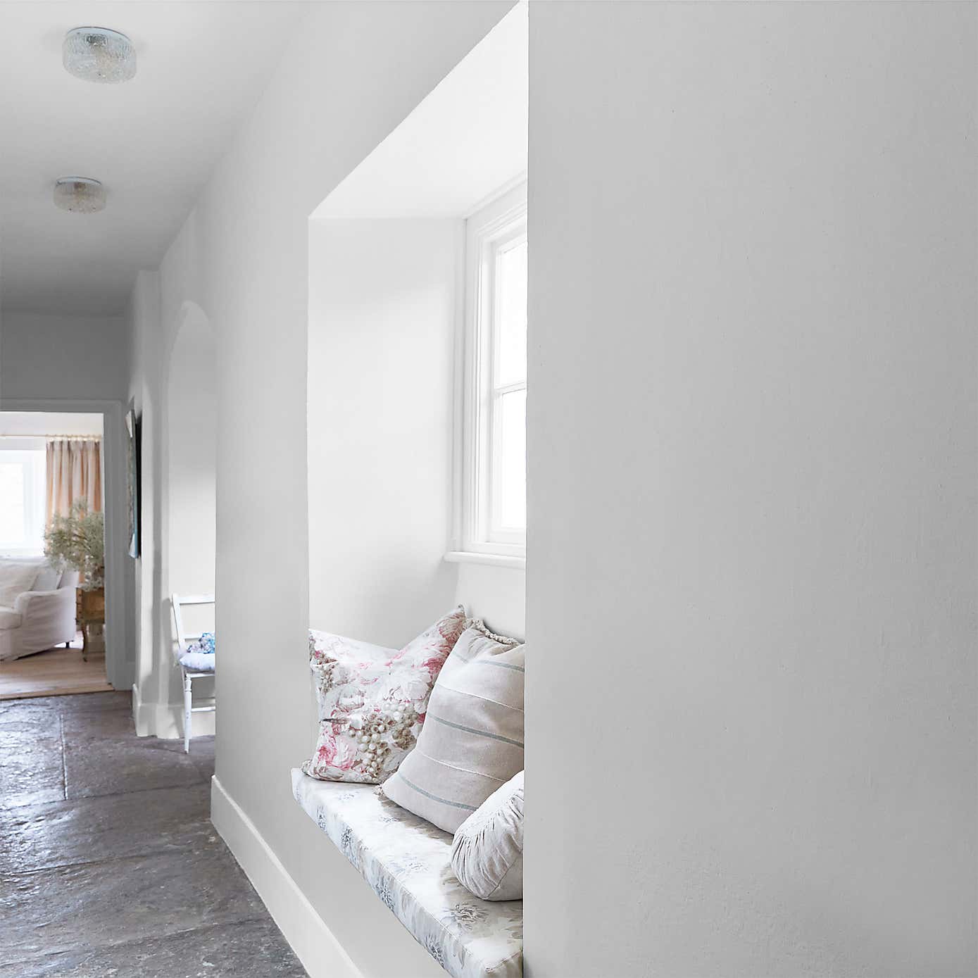 Rachel Ashwell Shabby Chic White Matt Emulsion Multi Surface Paint