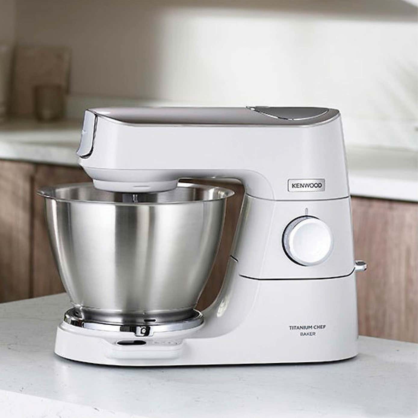 Kenwood 5L Titanium Chef Baker Stand Mixer White